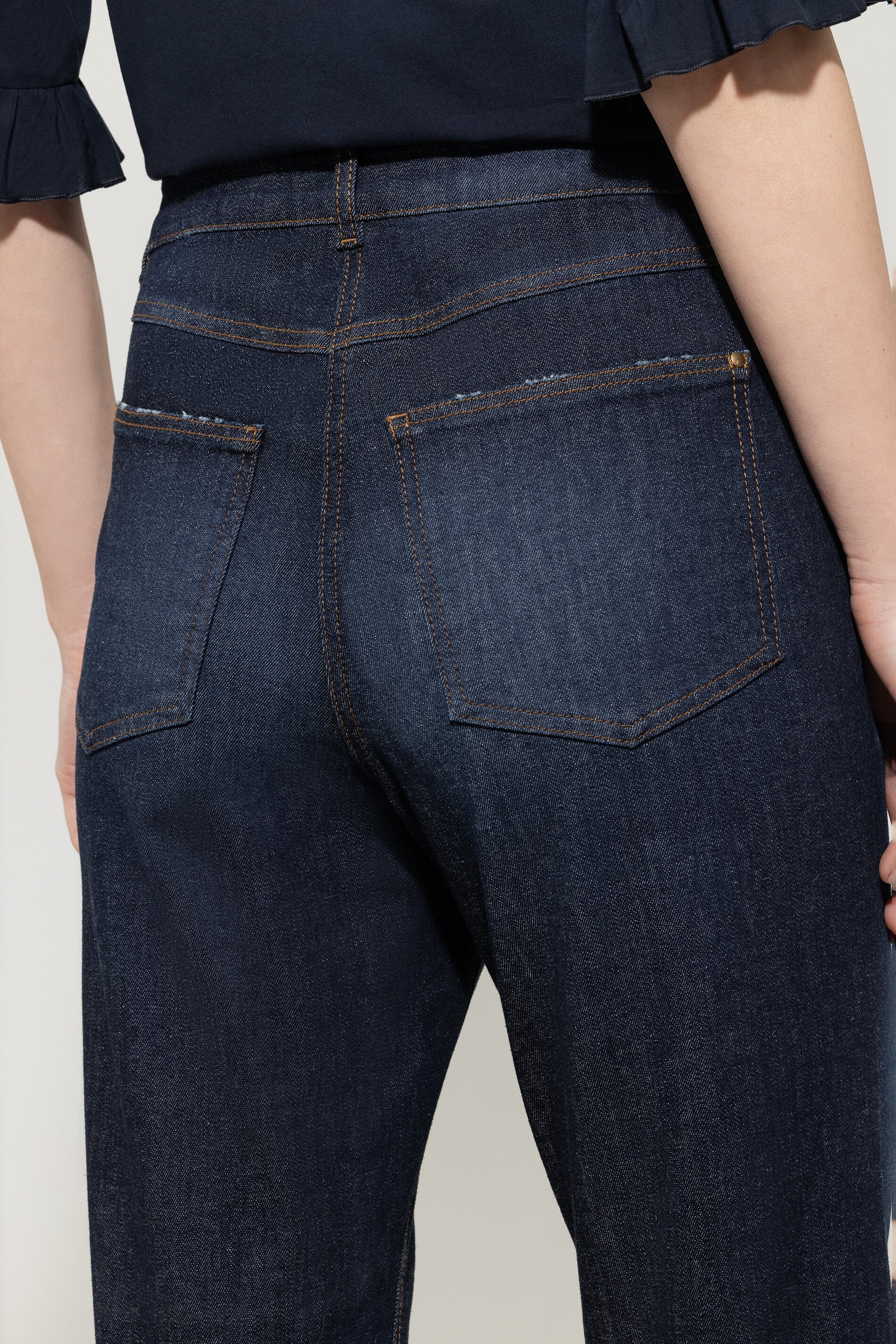 Straightleg-Blue-Denim