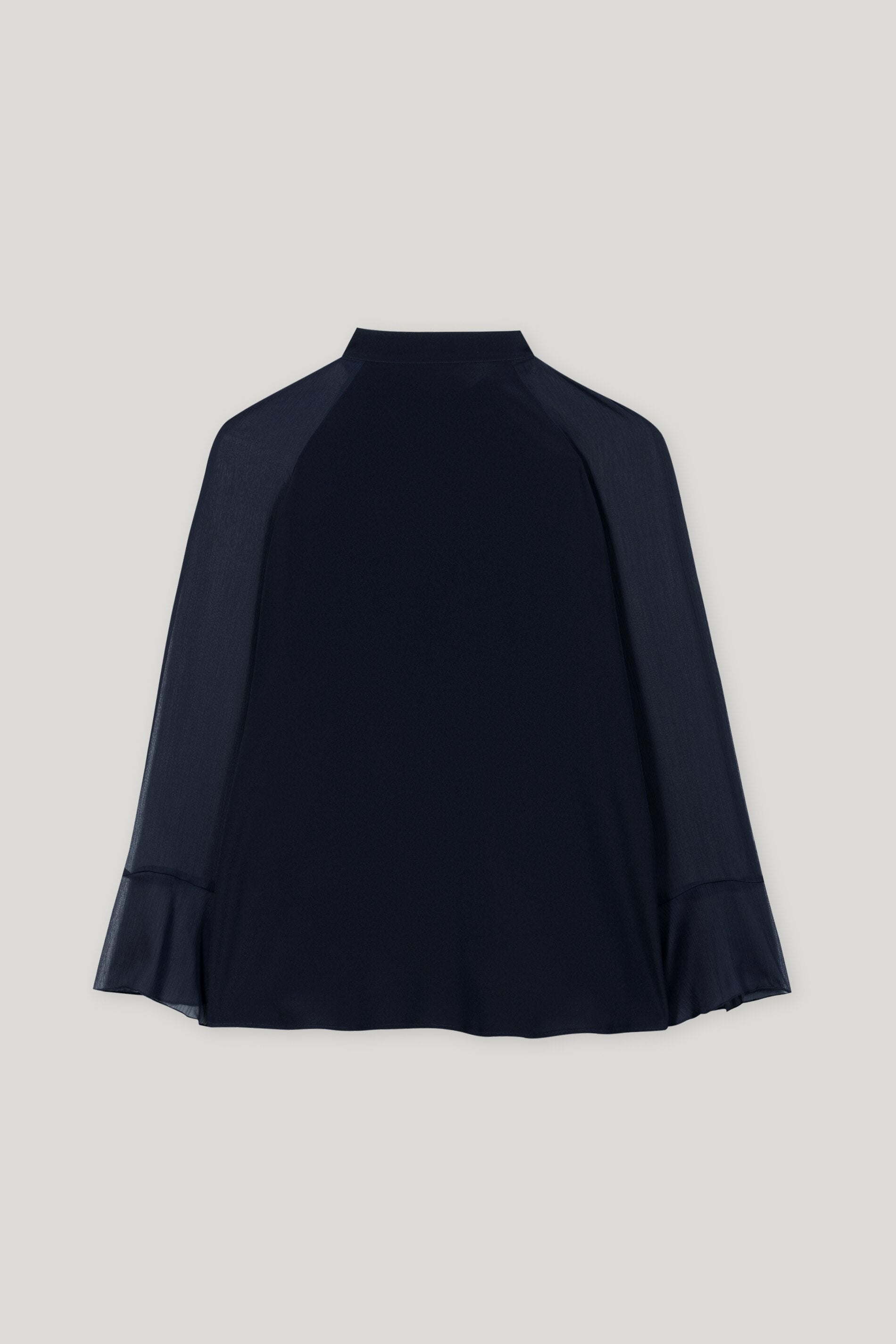 Weite Bluse aus Seiden-Mix