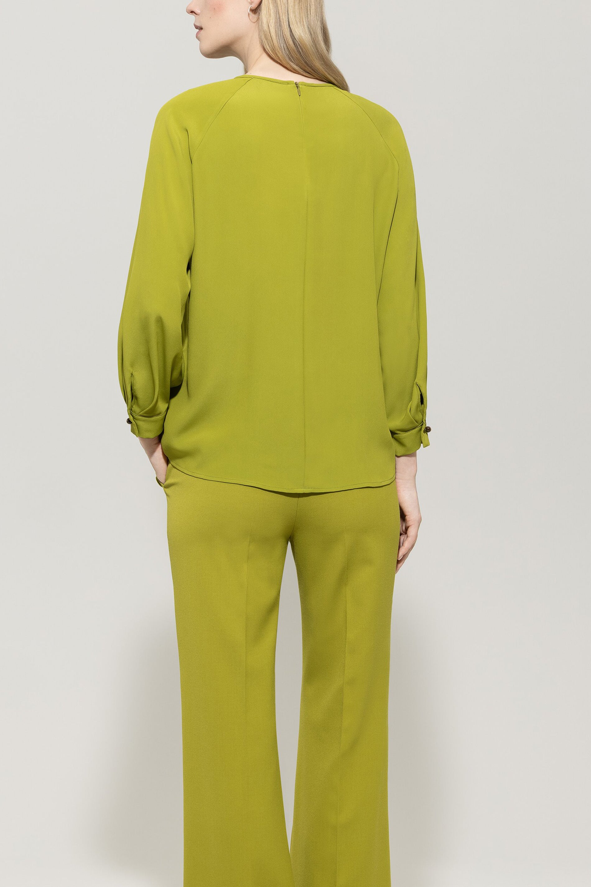 Blusenshirt aus Seiden-Mix