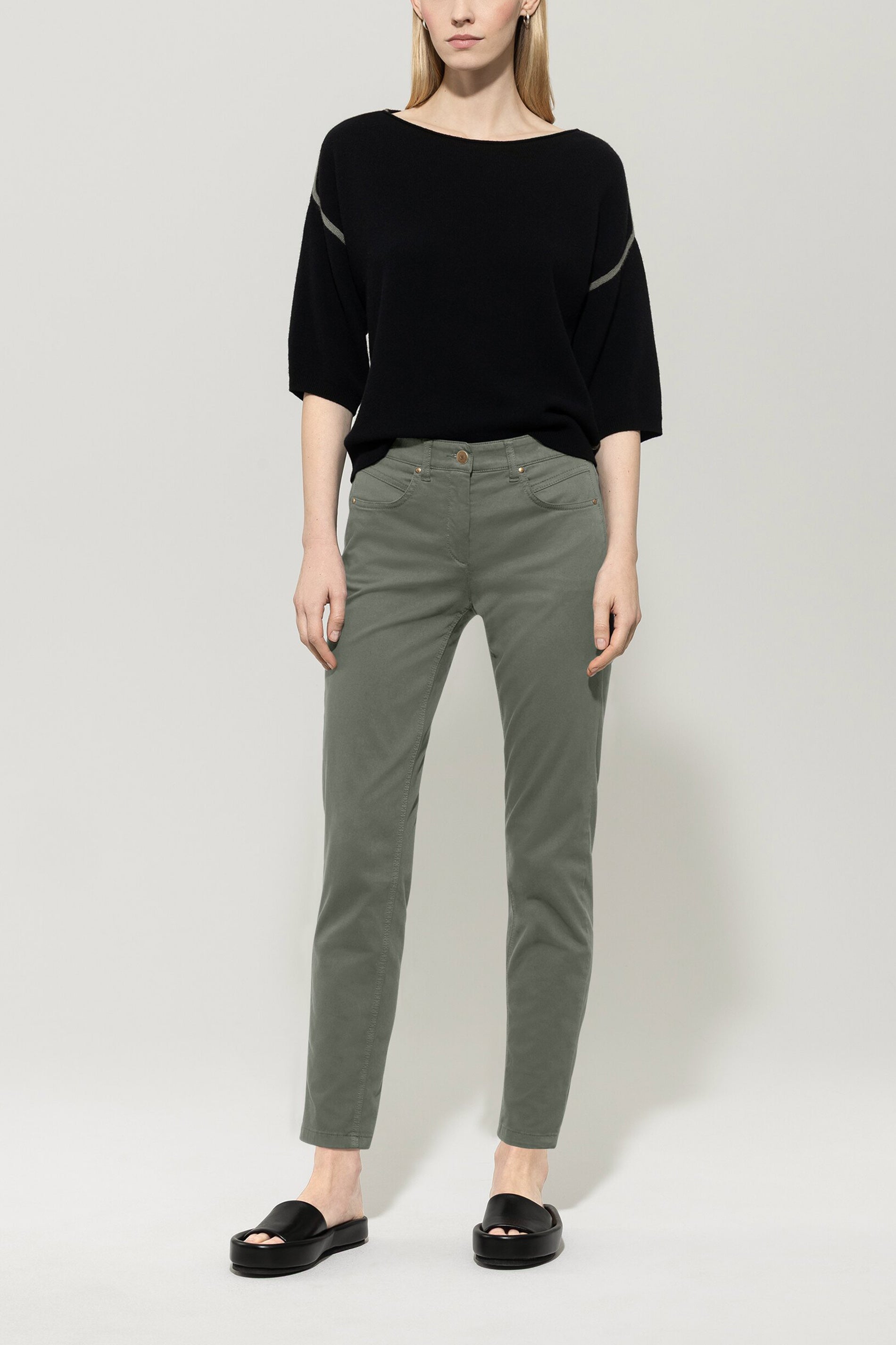 High-Stretch-Colour-Denim