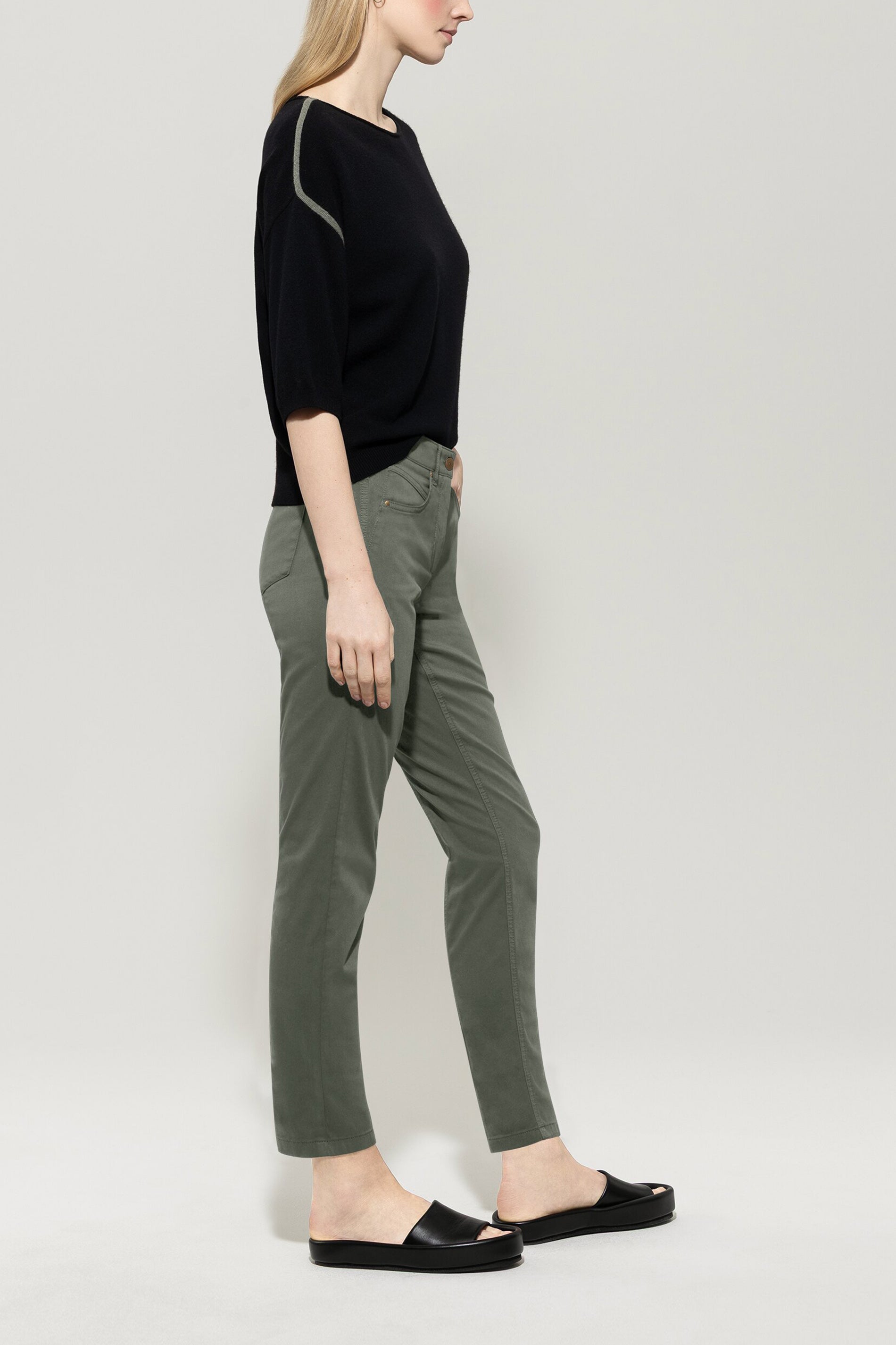 High-Stretch-Colour-Denim