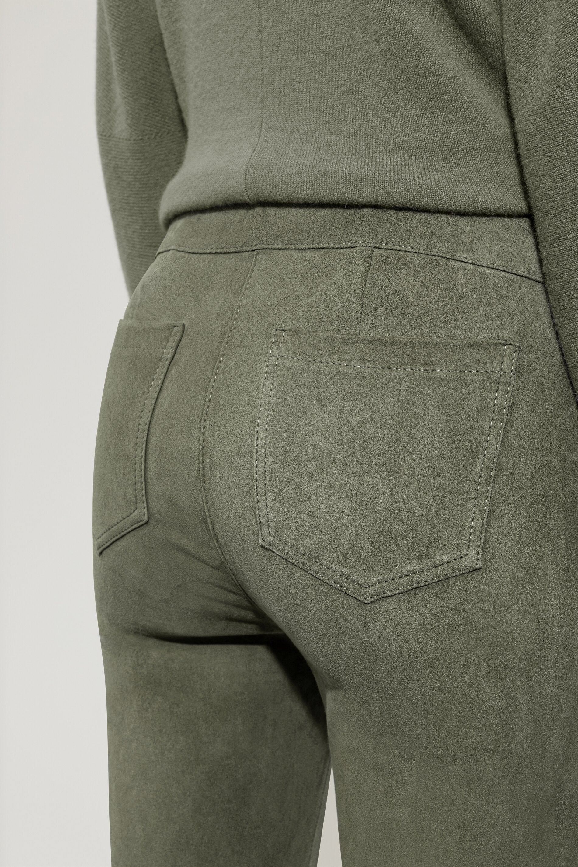 Veloursleder-Babyflare-Pants