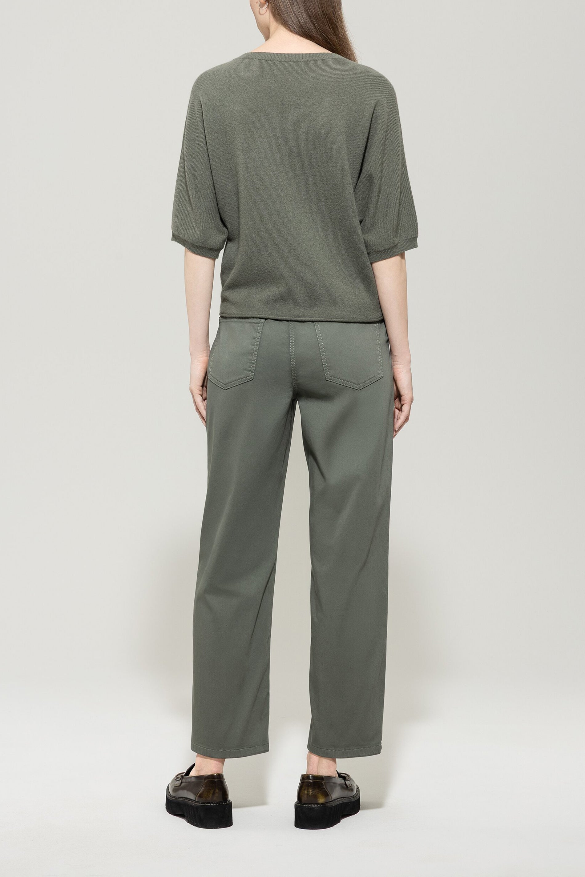 High-Stretch-Tapered-Denim