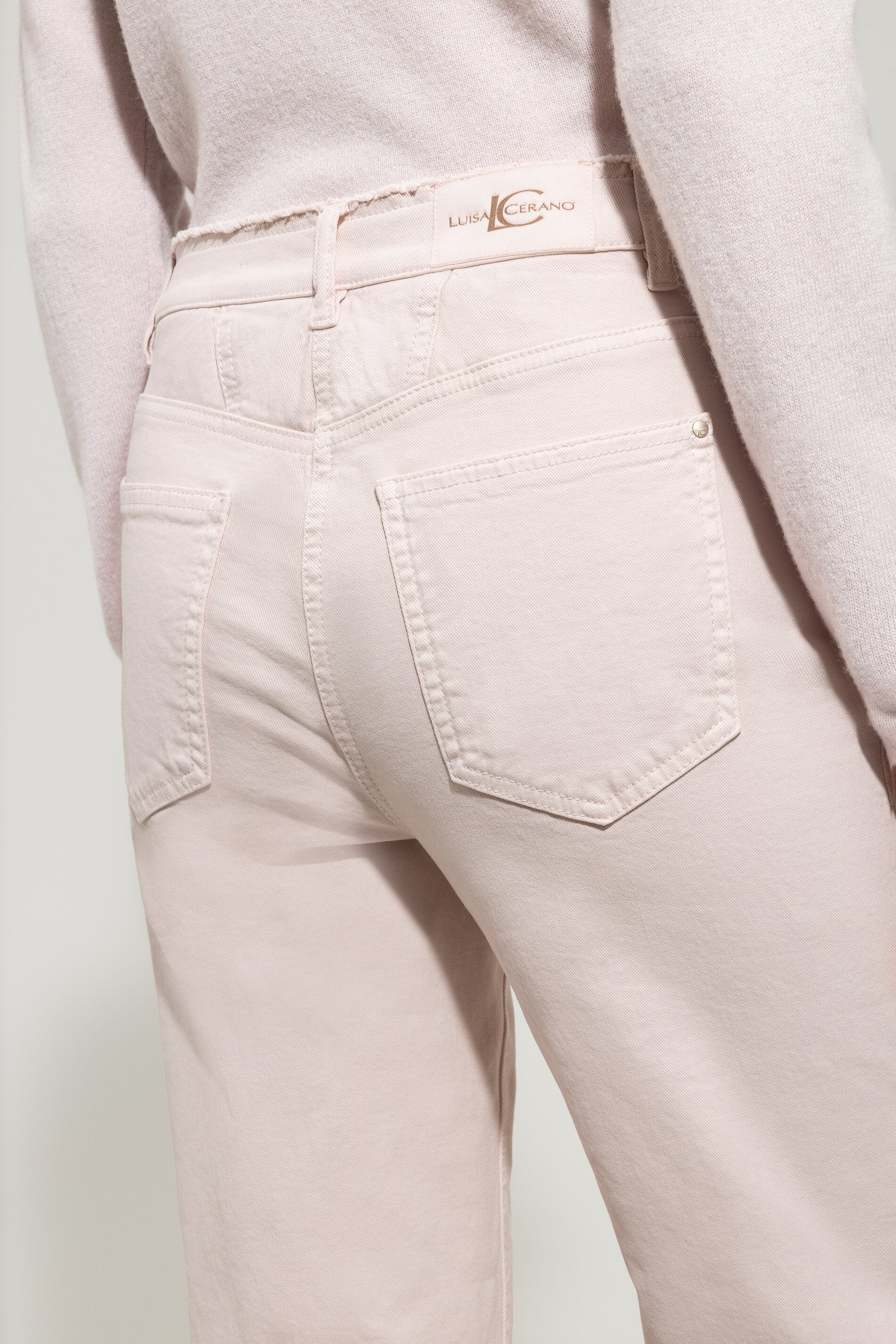 Authentic-Straightleg-Denim