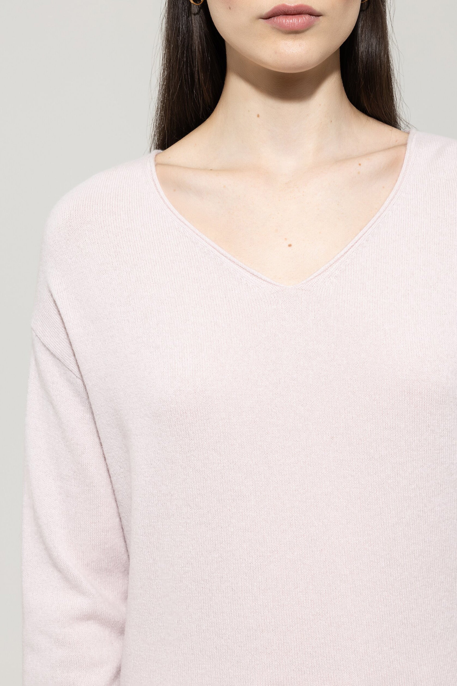 V-Pullover aus Kaschmir-Mix