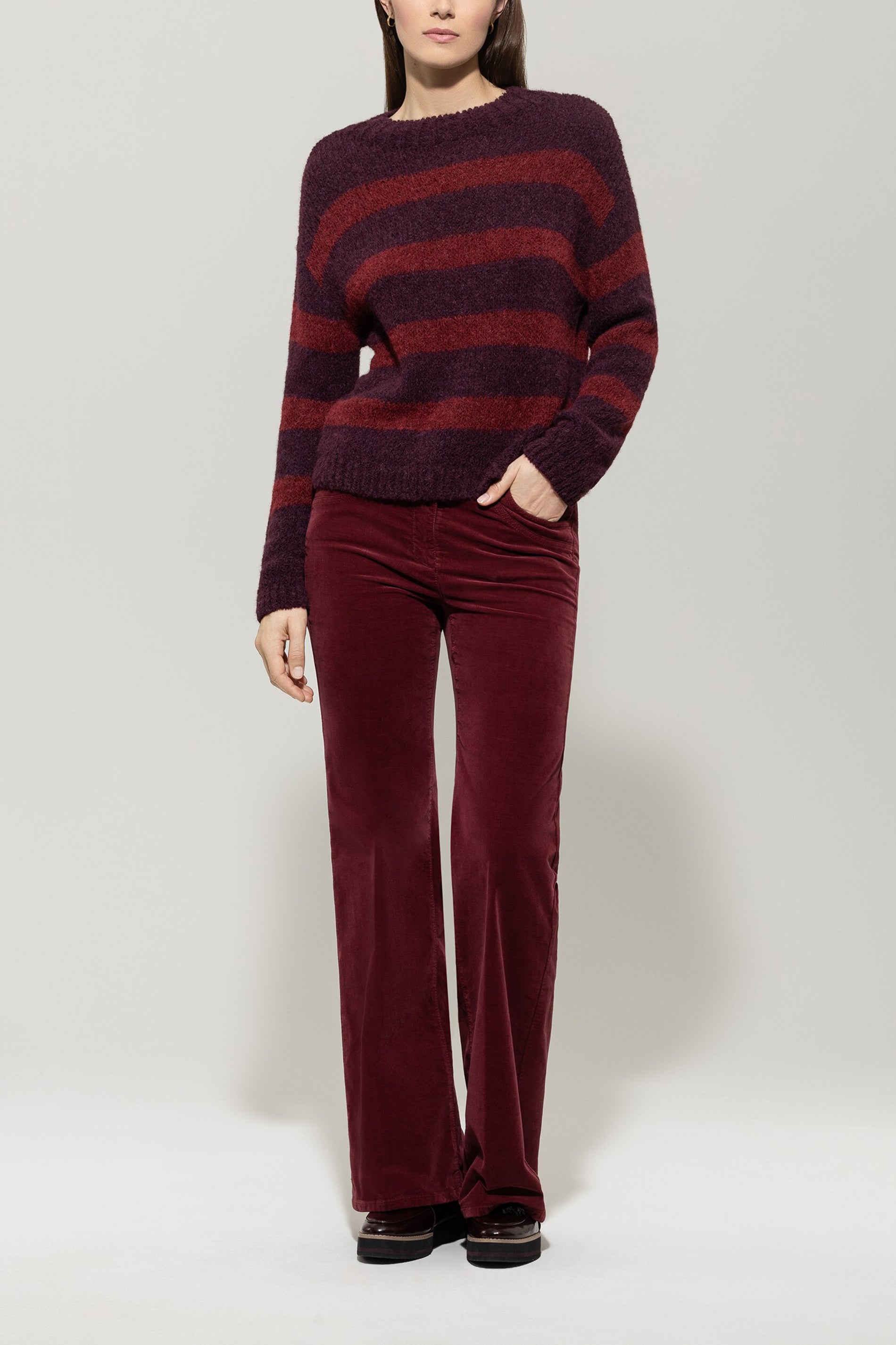 Bootcut-Samt-Pants