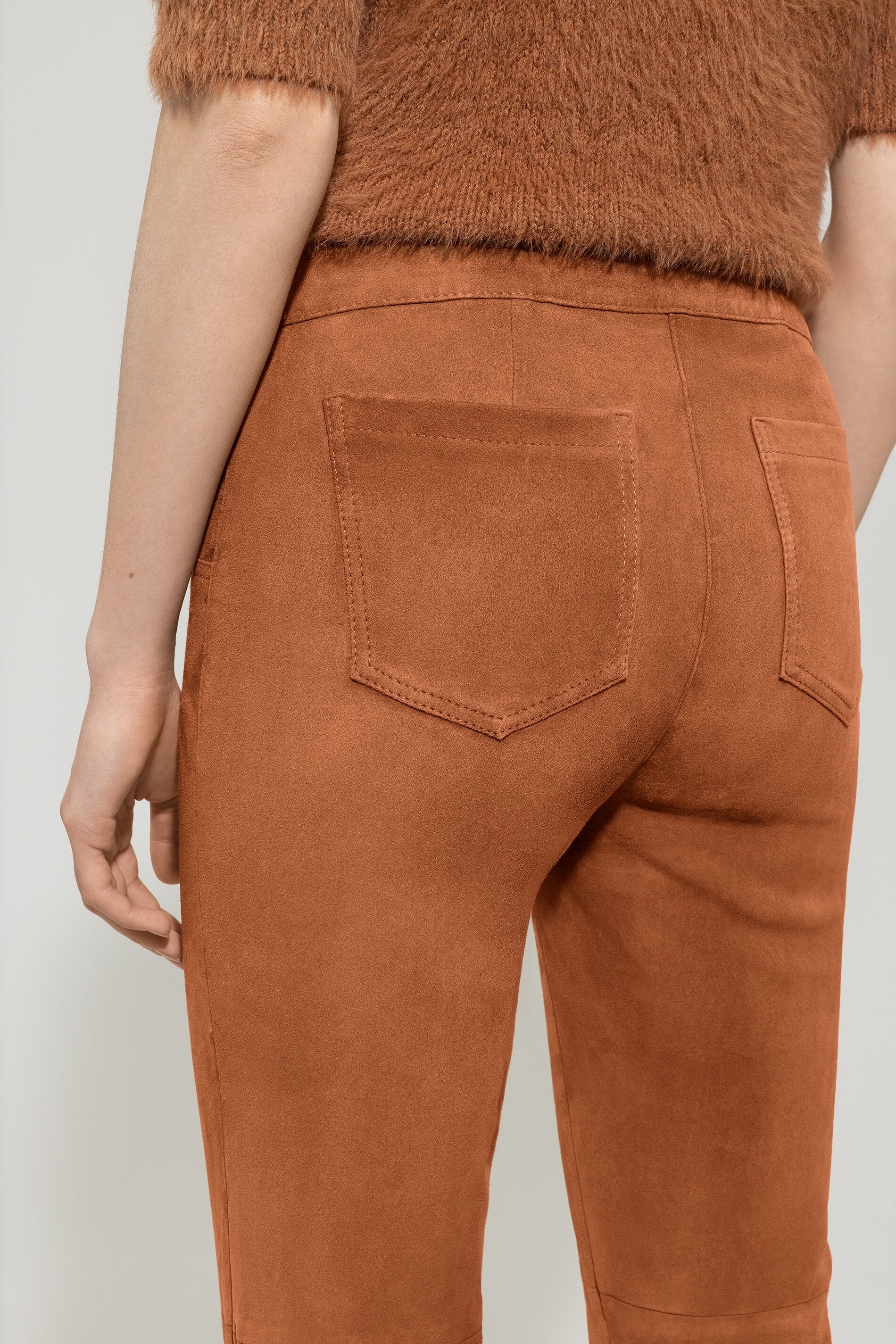 Veloursleder-Babyflare-Pants