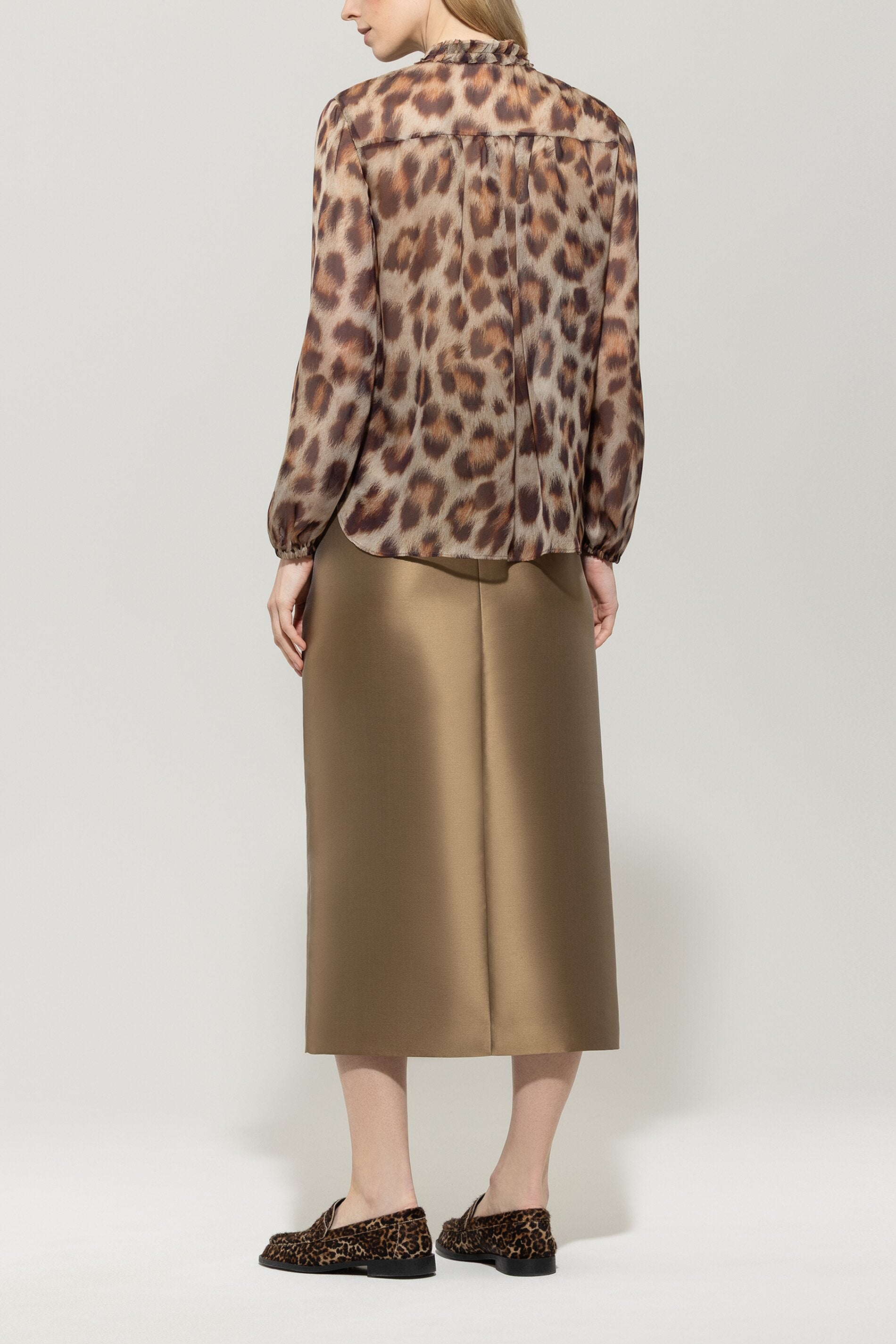 Seidenbluse mit Animal-Print