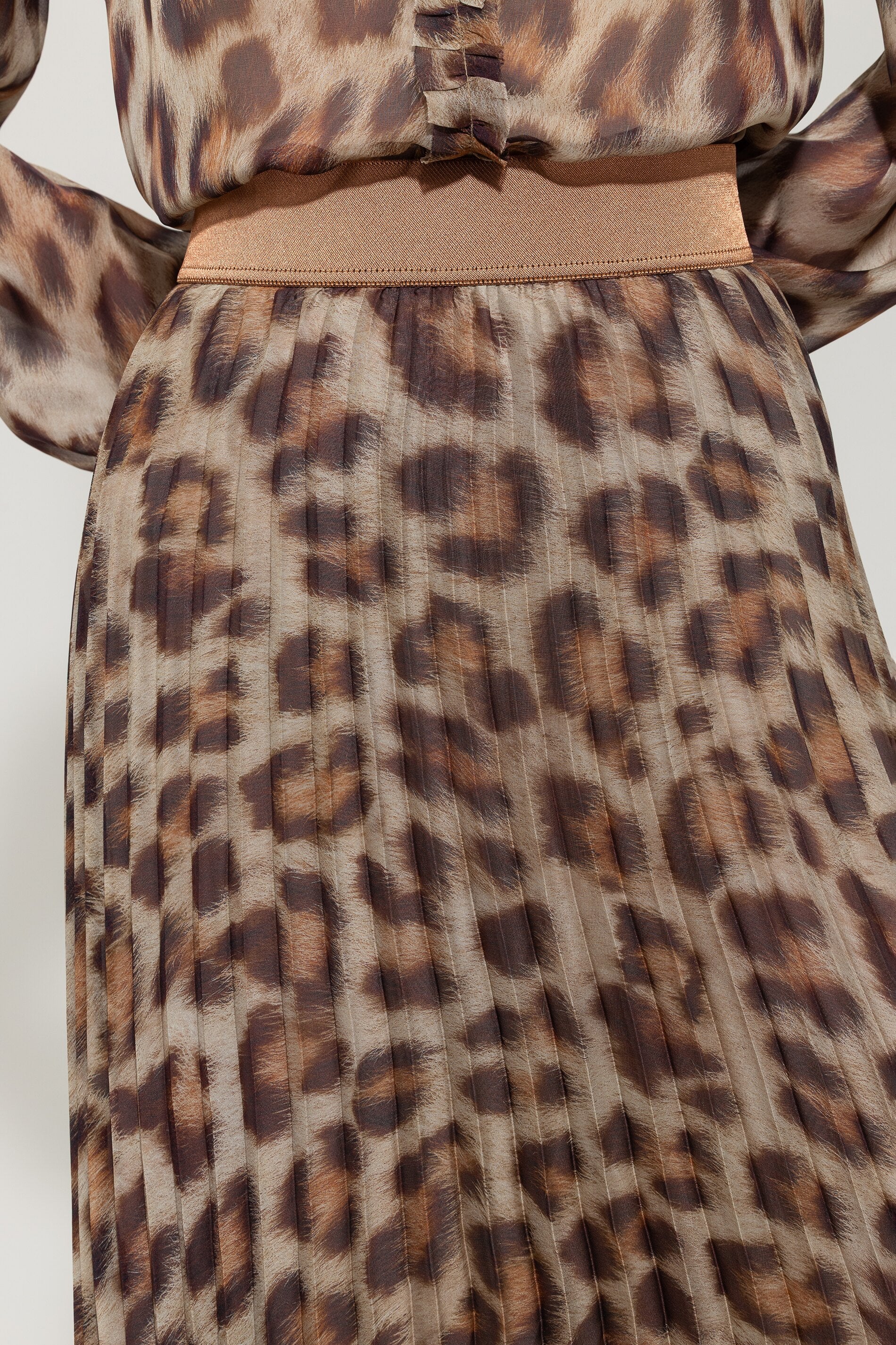 Plissee-Rock mit Animal-Print