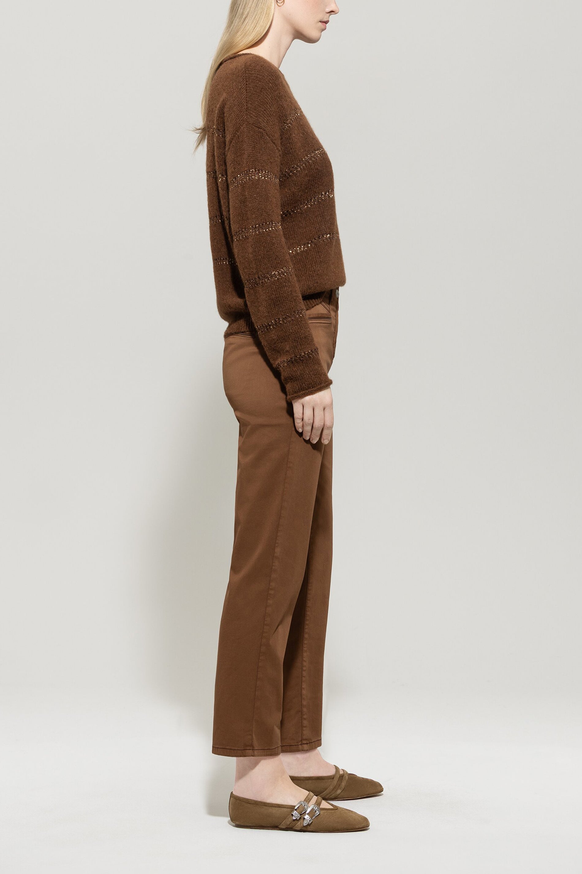 High-Stretch-Tapered-Denim