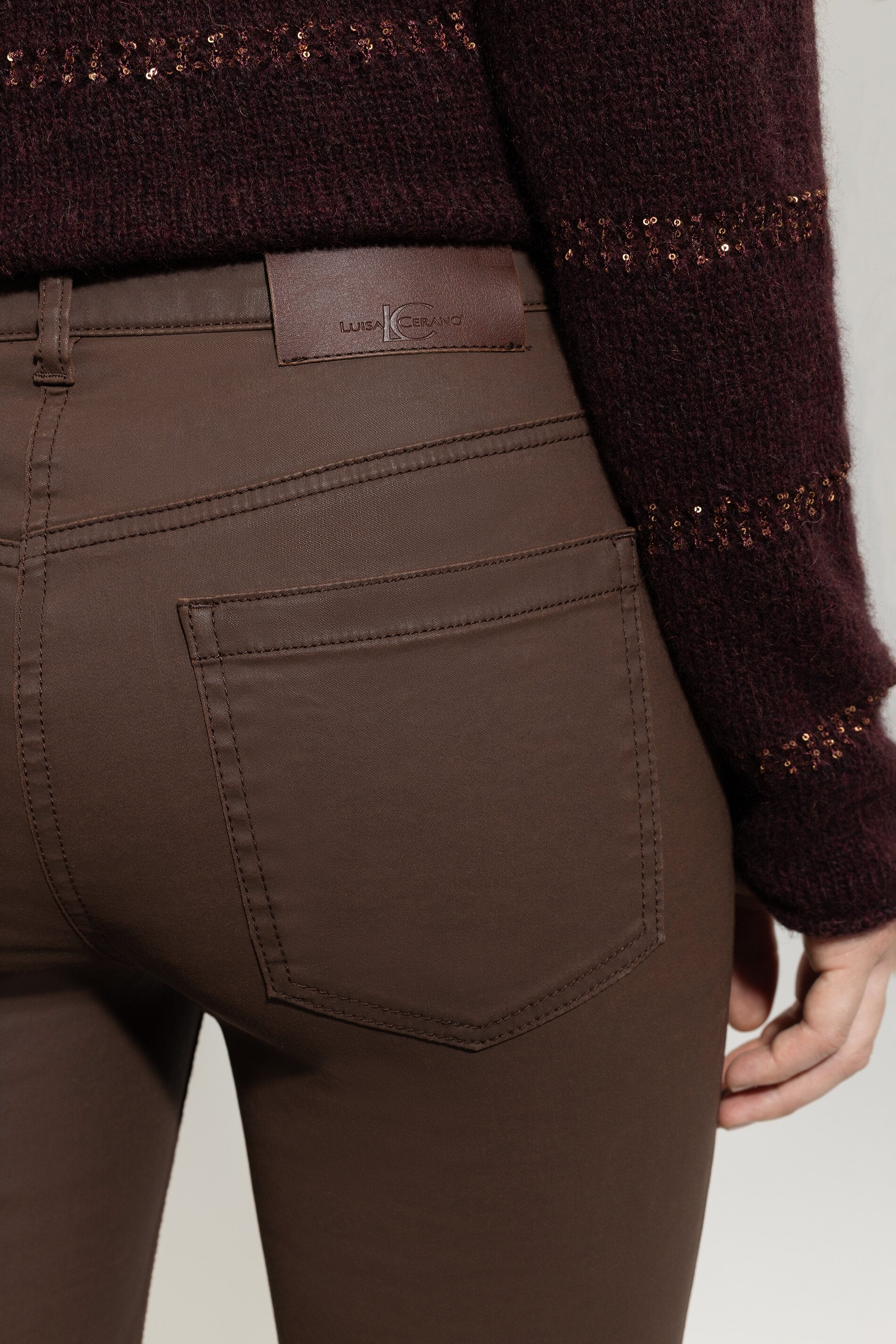 Tapered-Pants in Leder-Optik