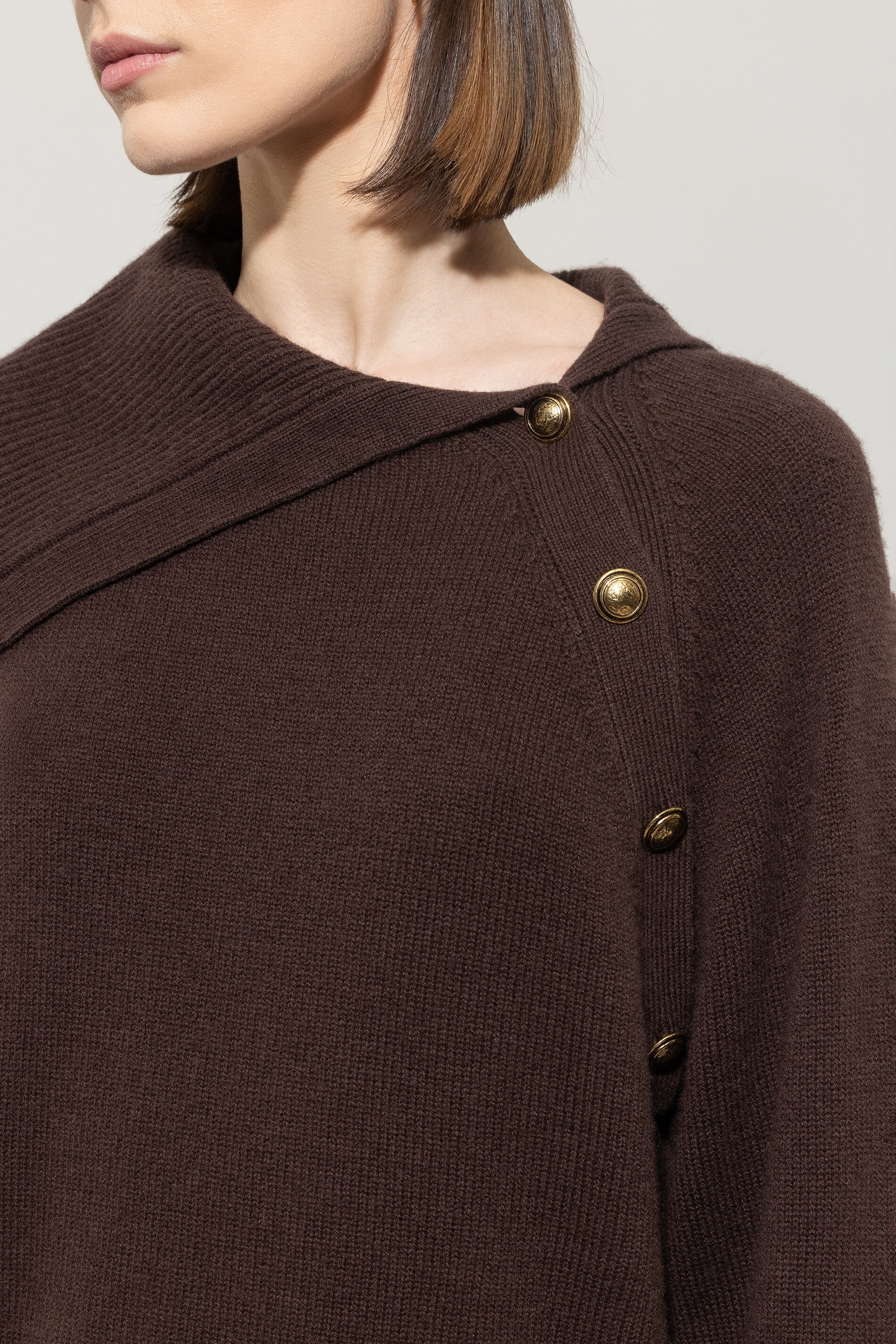 Pullover mit Knopfdetails