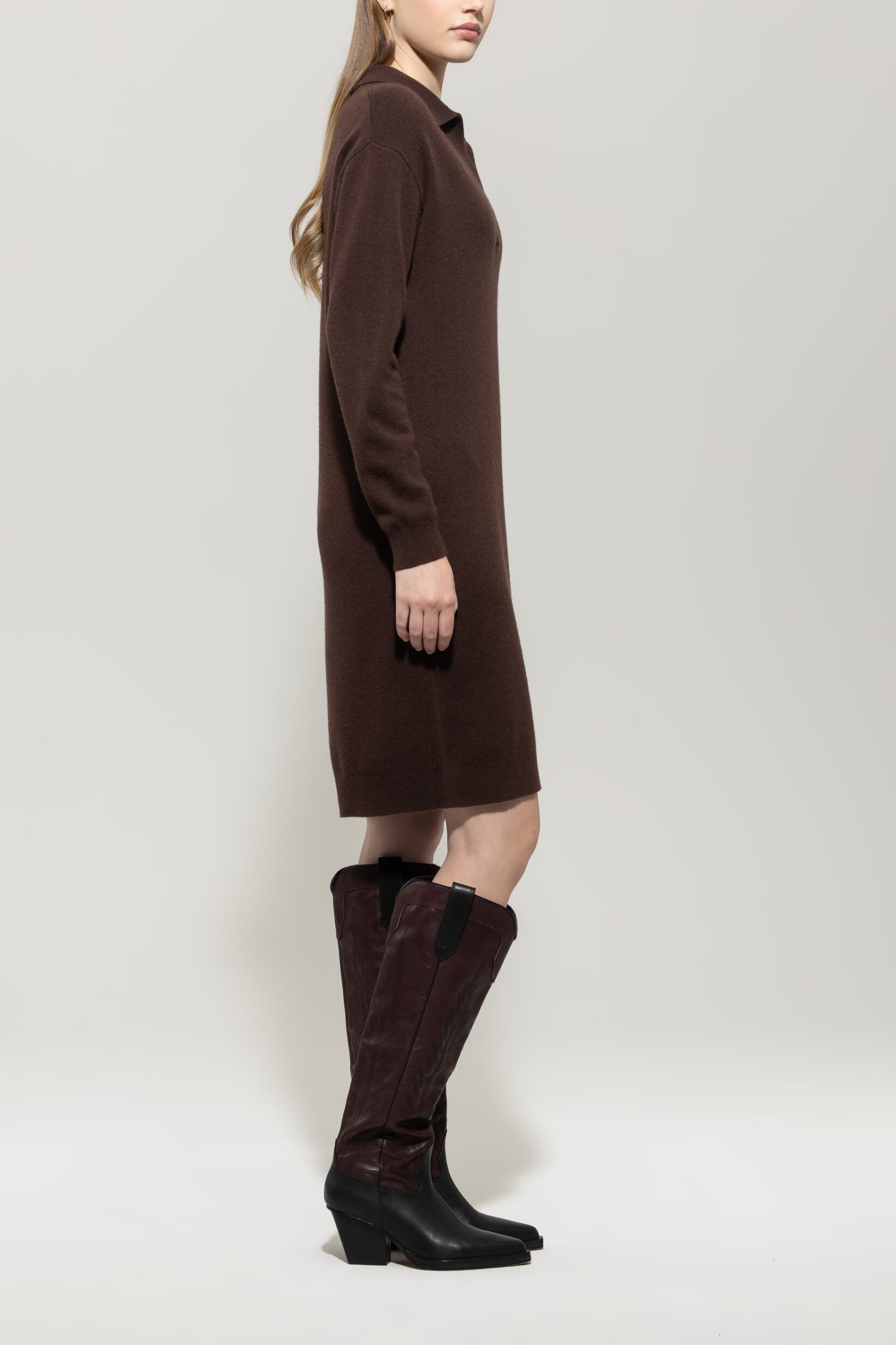 Midikleid in Parallelo-Optik