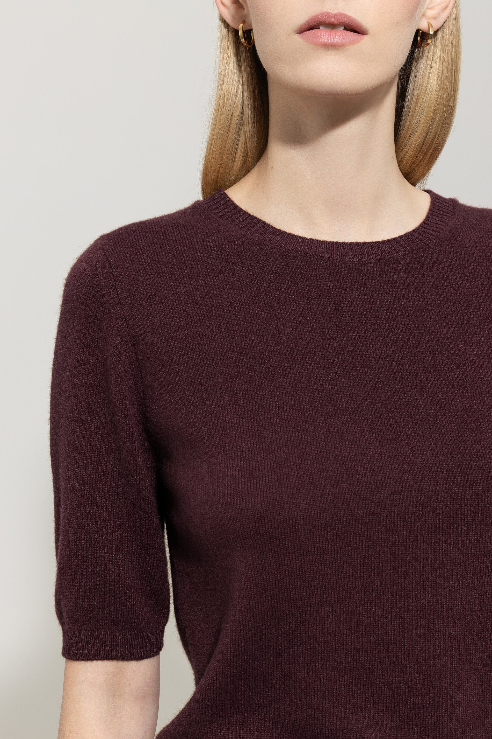 Kurzarm-Pulli aus Kaschmir-Mix