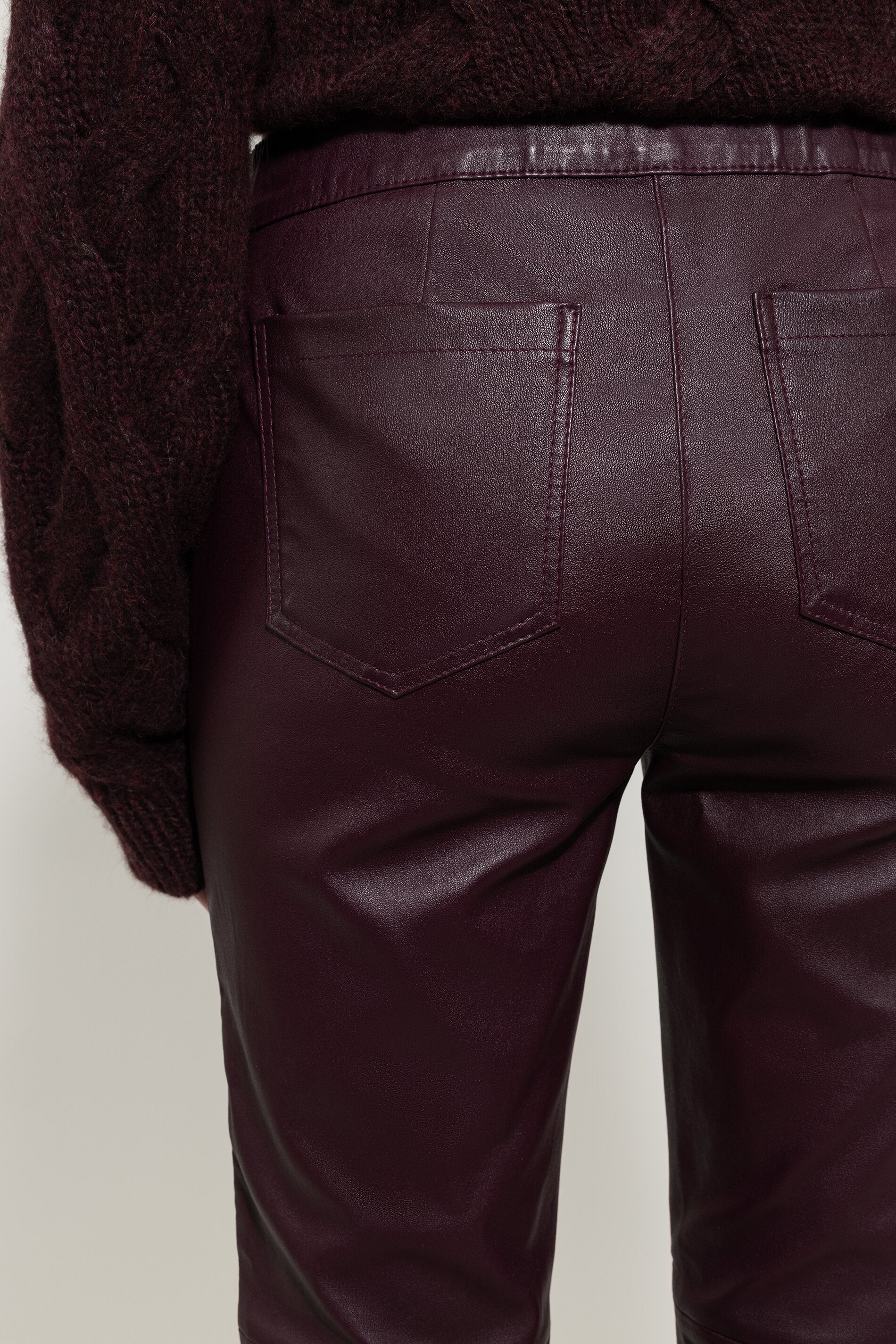 Lammnappa-Bootcut-Pants