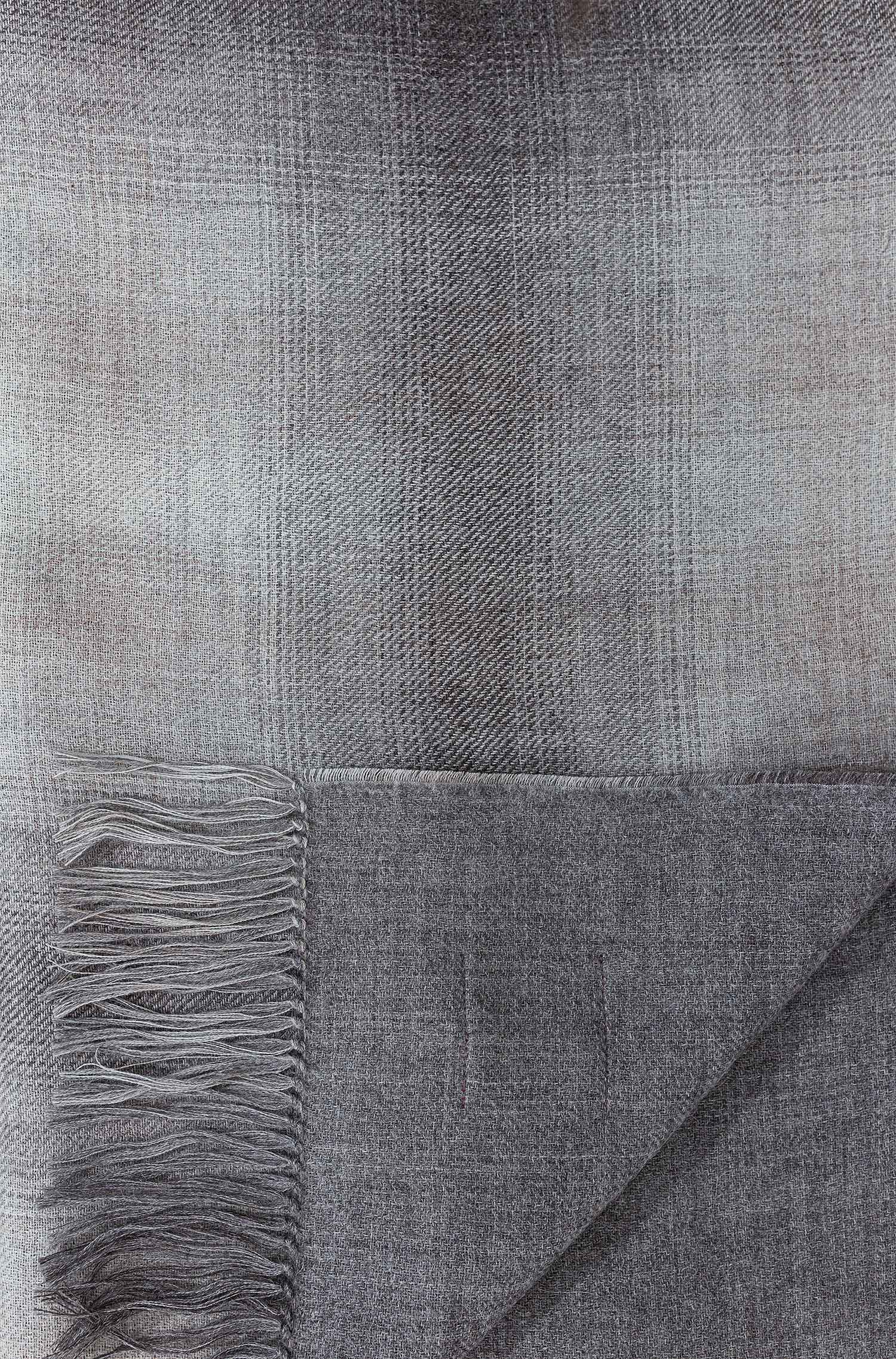 Verdancia-KUNA UKULELE – Edle Decke aus Baby-Alpaka & Seide | Leicht, weich & stilvoll-Decke-Black-Deal-Outlet-by-ARCHIVIST