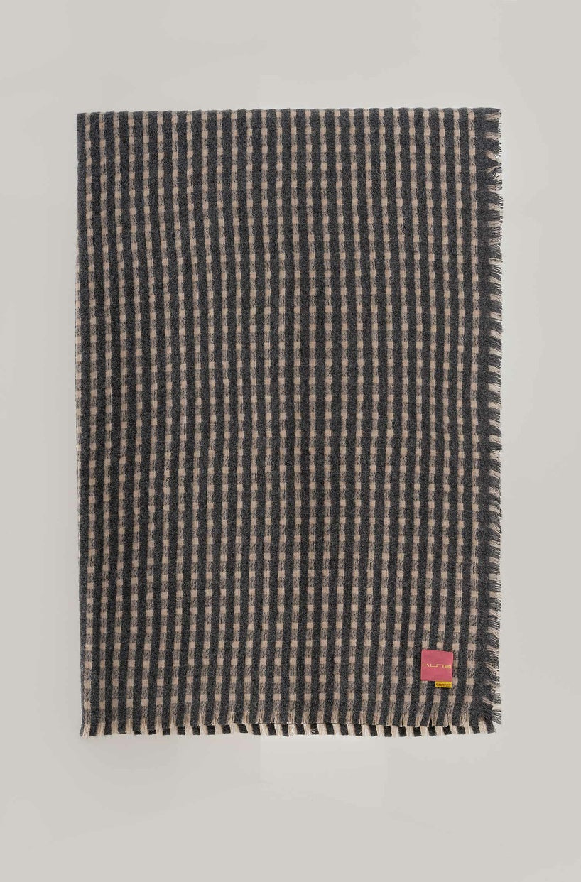 Verdancia-KUNA - Y05 Decke – Premium aus Baby-Alpaka & Seide-Decke-Black-Deal-Outlet-by-ARCHIVIST