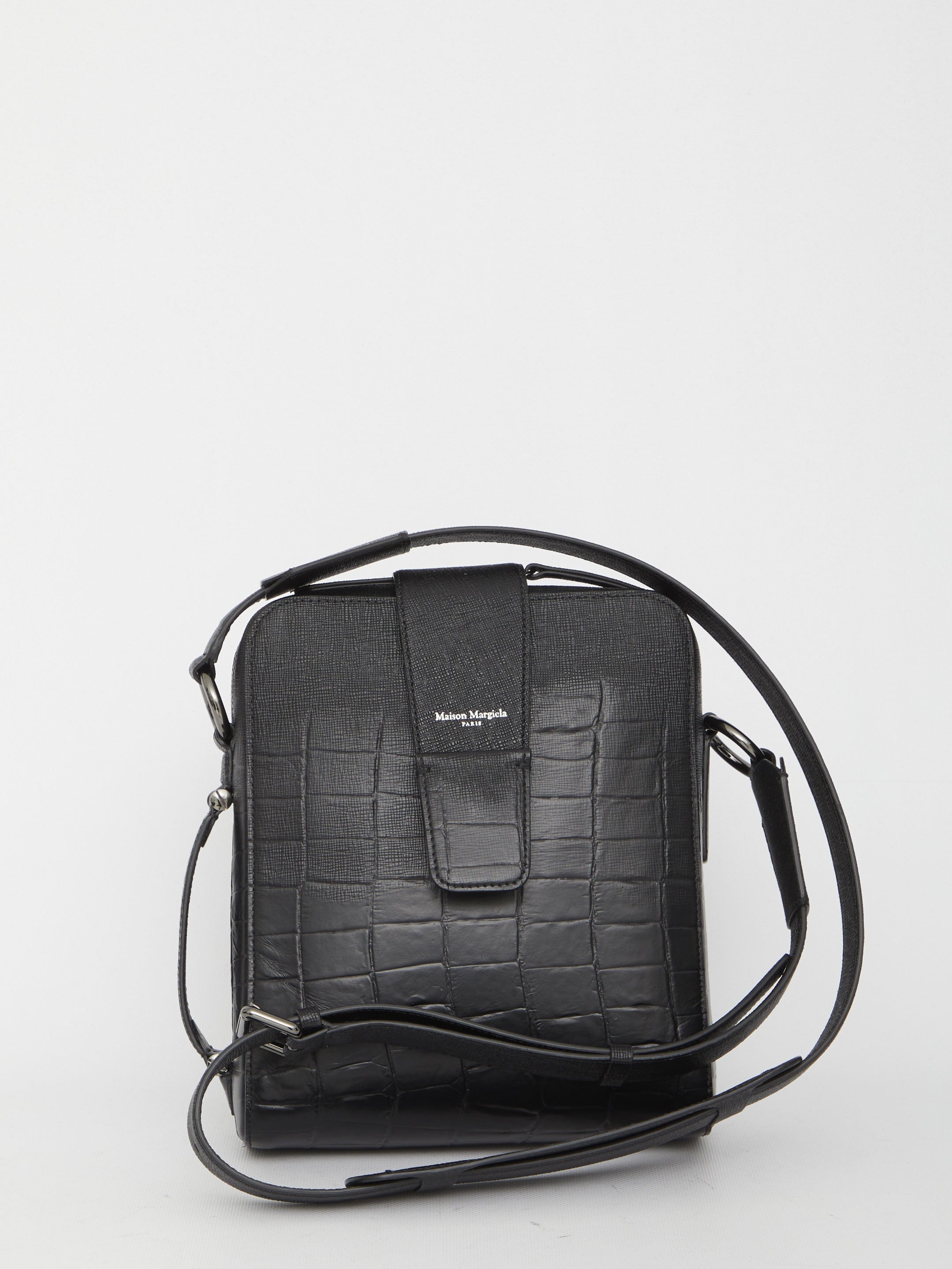 MAISON-MARGIELA-OUTLET-SALE-four-stitch-leather-shoulder-bag-Taschen-QT-BLACK-ARCHIVE-COLLECTION.jpg