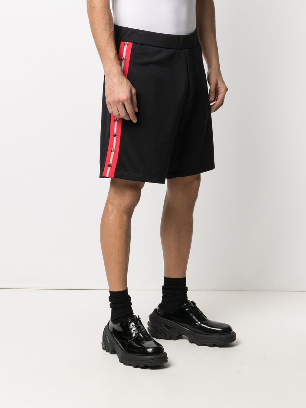 Dsquared2-OUTLET-SALE-Maple Leaf Side Stripe Logo Shorts-ARCHIVIST