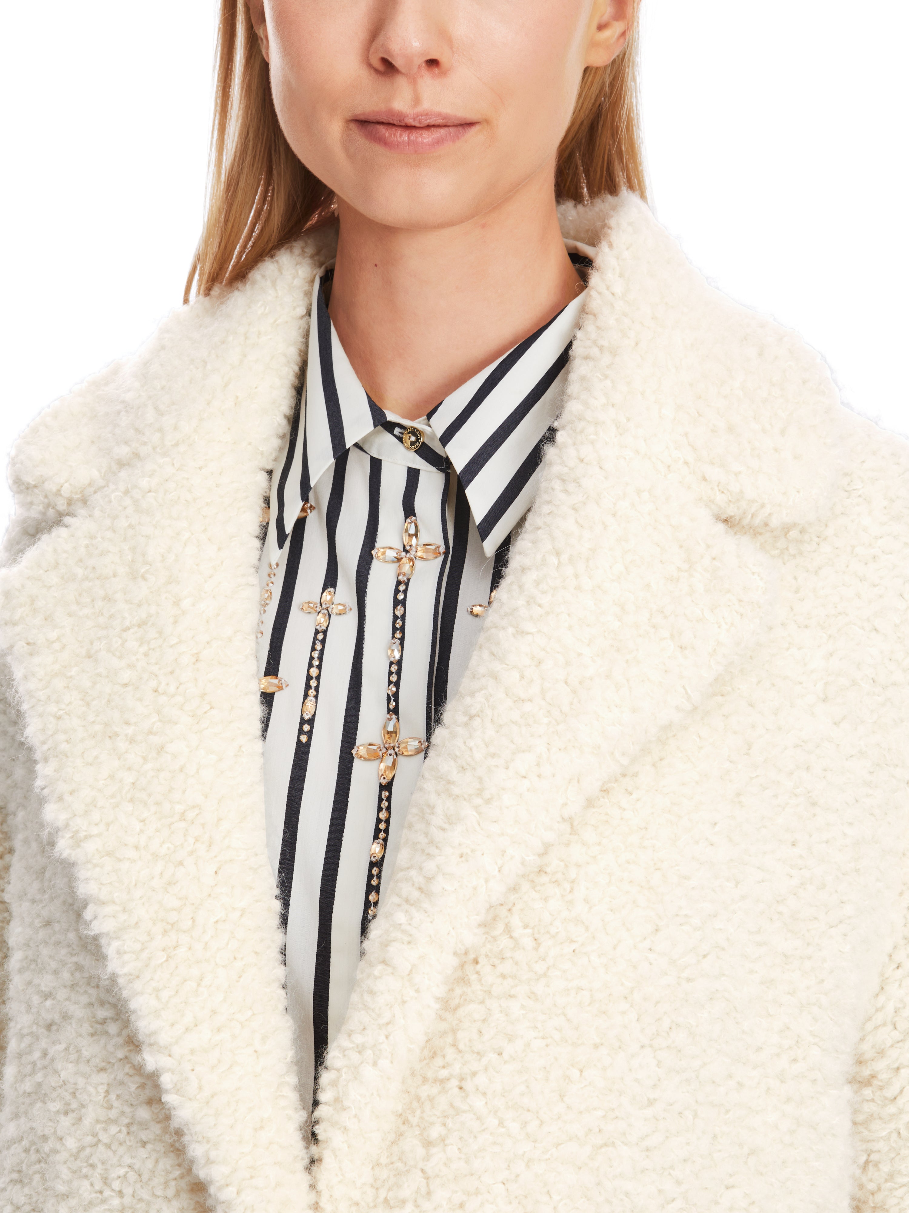 Bouclé cardigan knitted in Germany