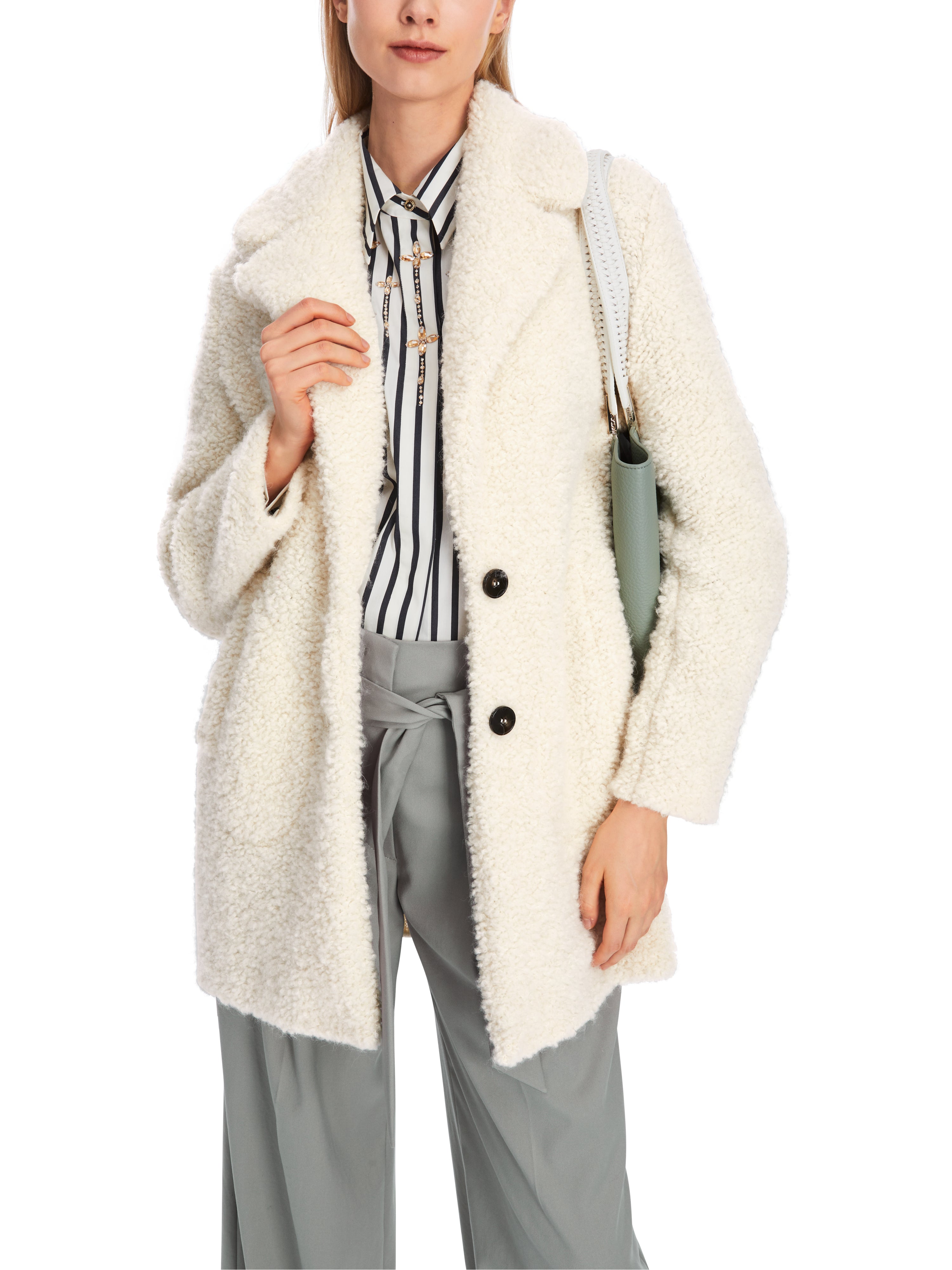 Bouclé cardigan knitted in Germany