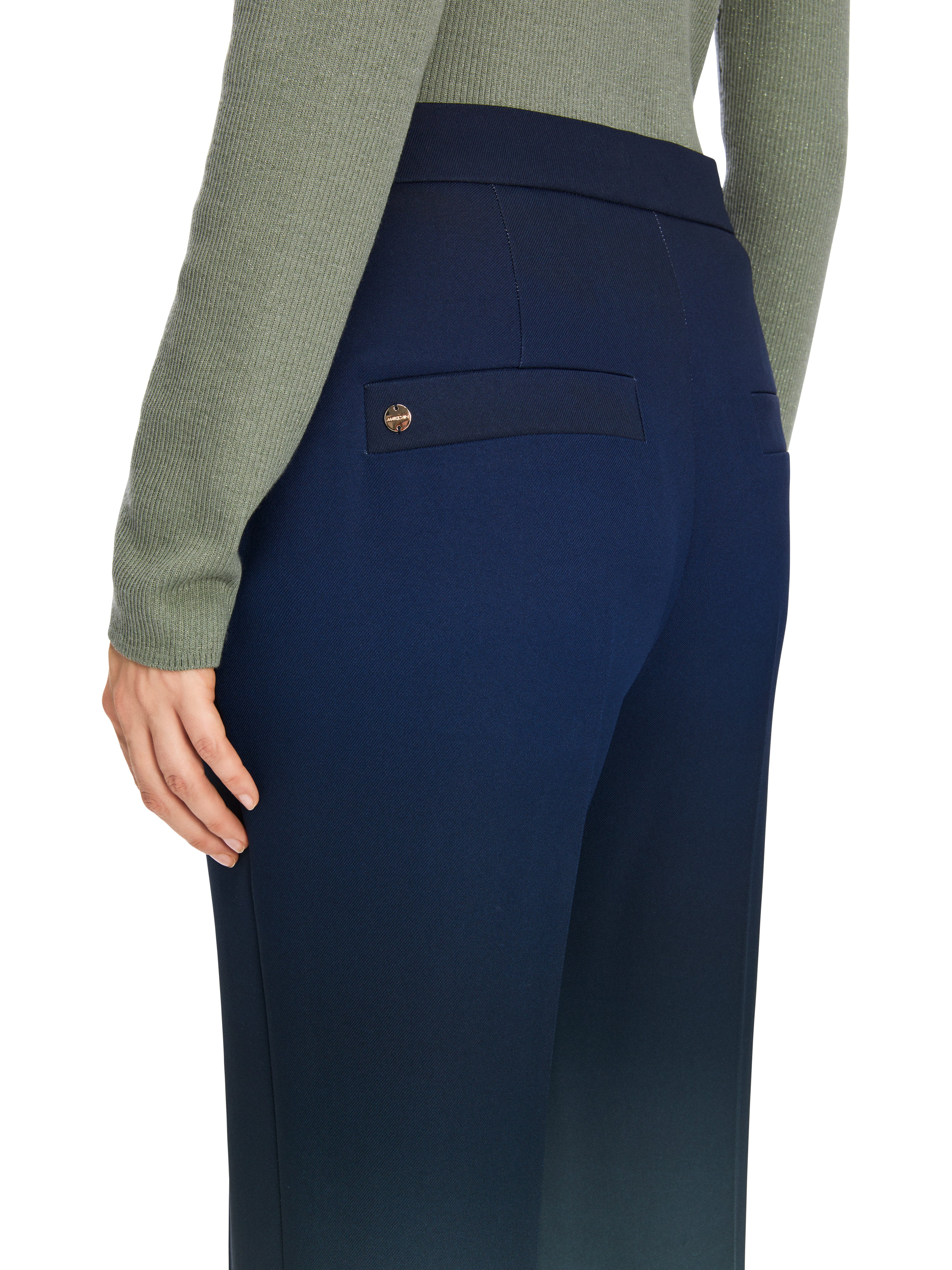 Marc Cain-Modell FAID mit Farbverlauf-Hosen-Black-Deal-Outlet-by-ARCHIVIST