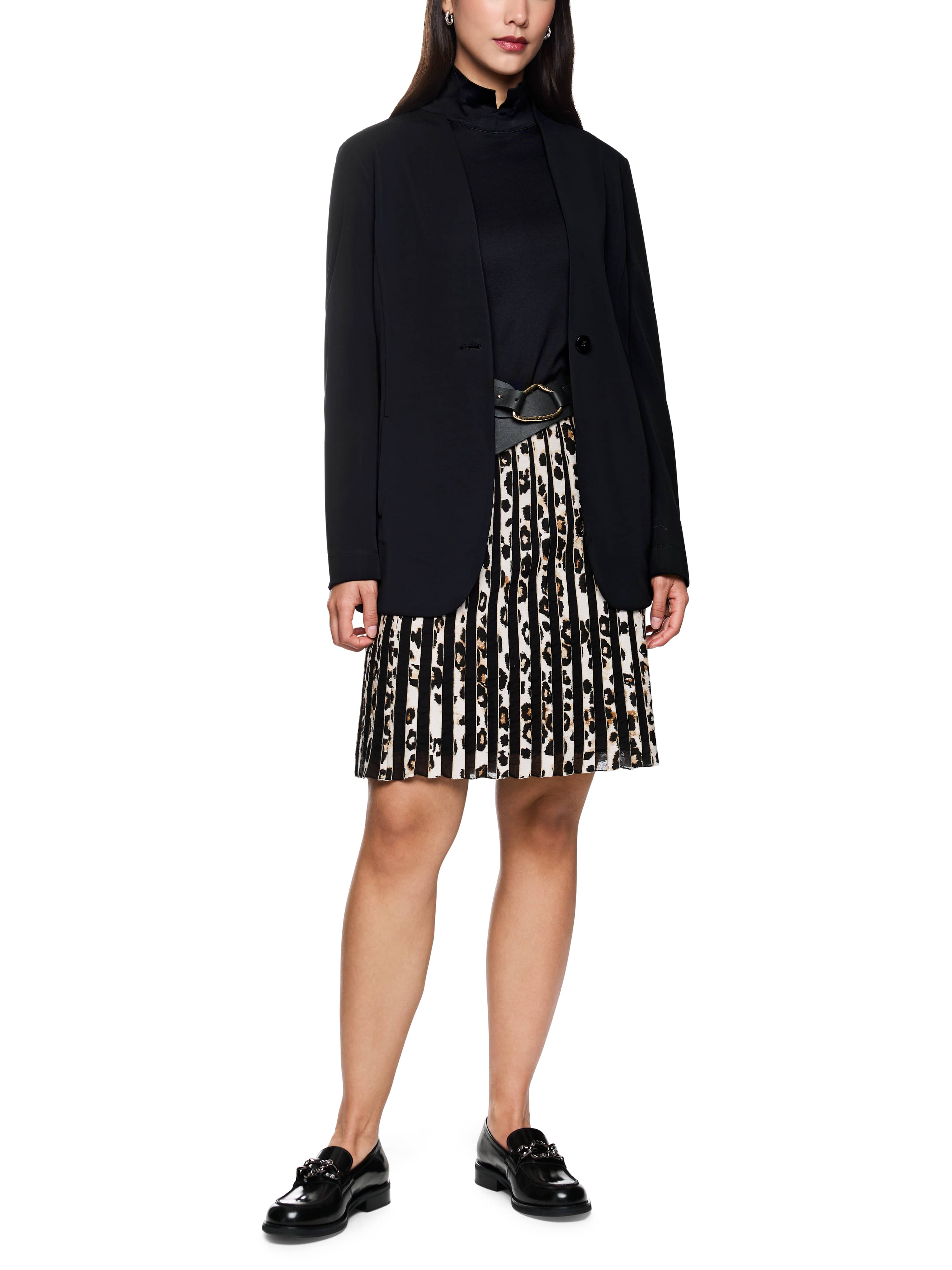 Leicht taillierter Blazer