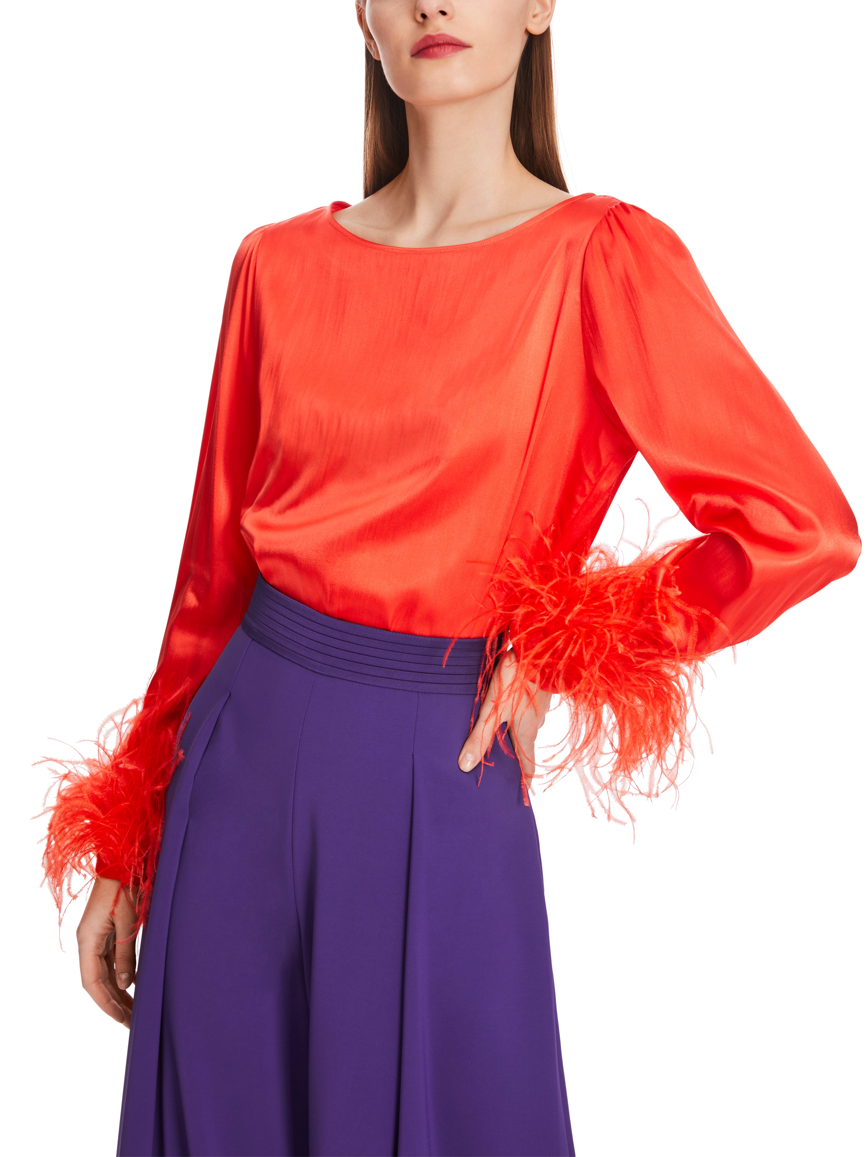 Marc Cain-Bluse mit Feder-Detail-Hemden & Blusen-Black-Deal-Outlet-by-ARCHIVIST