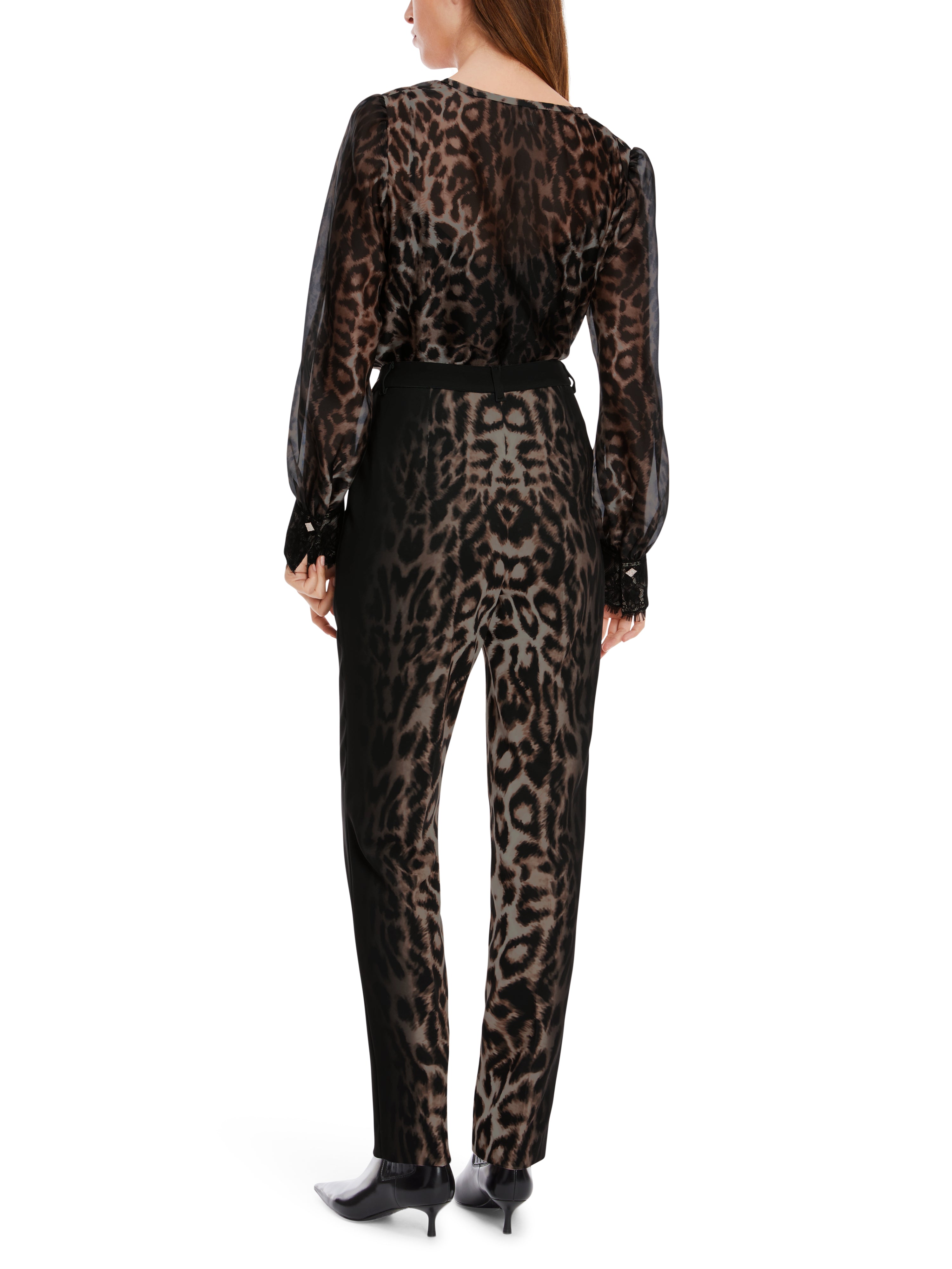 Marc Cain-Modell FUZHOU im Leo-Dessin-Hosen-Black-Deal-Outlet-by-ARCHIVIST