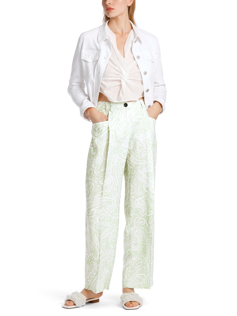 Modell WASCO – Hose mit Paisleymuster