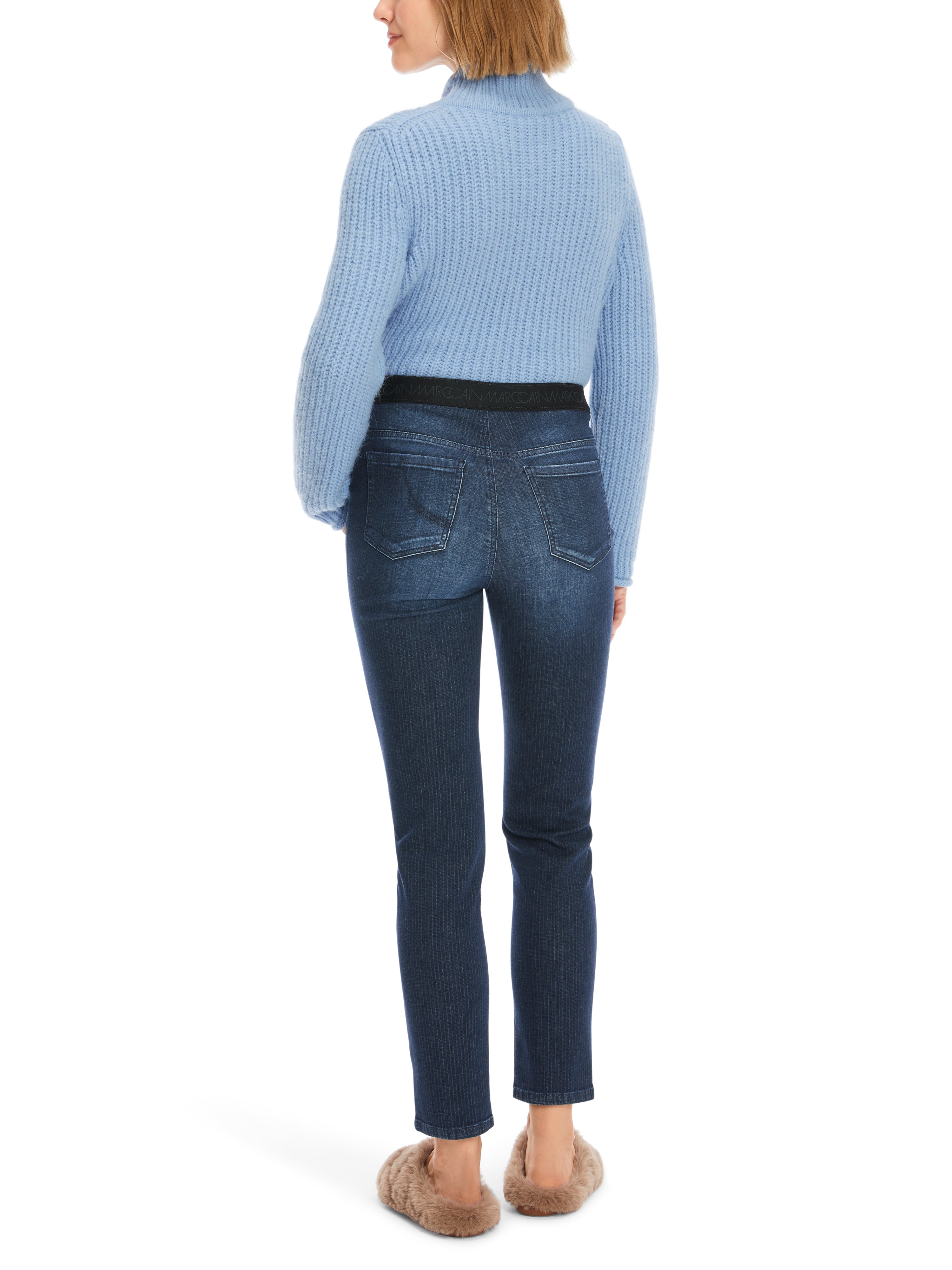 Marc Cain-Modell SIENA Schlupfhose in Denim-Hosen-Black-Deal-Outlet-by-ARCHIVIST