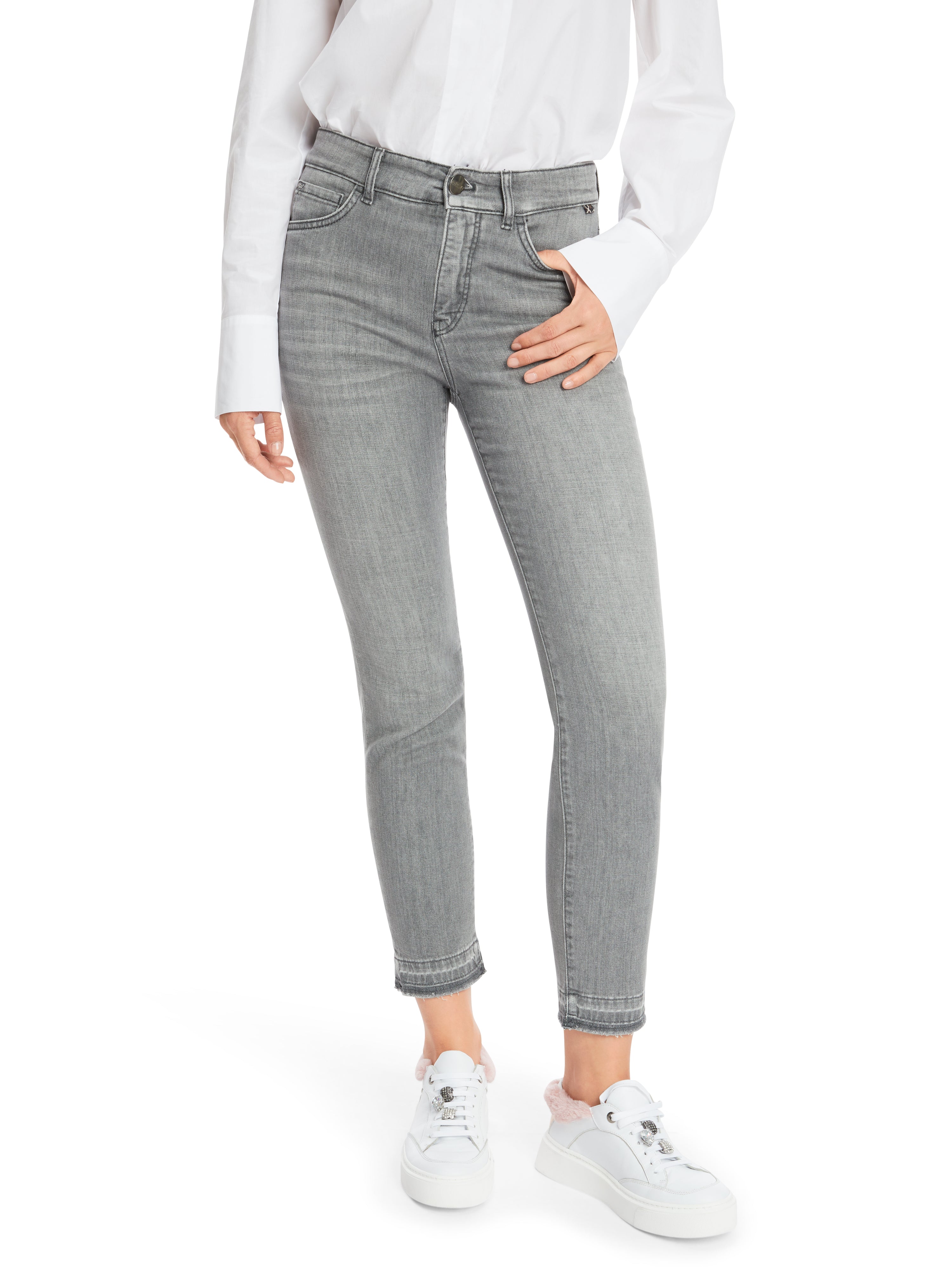 Marc Cain-Modell SILEA "Rethink Together"-Hosen-Black-Deal-Outlet-by-ARCHIVIST