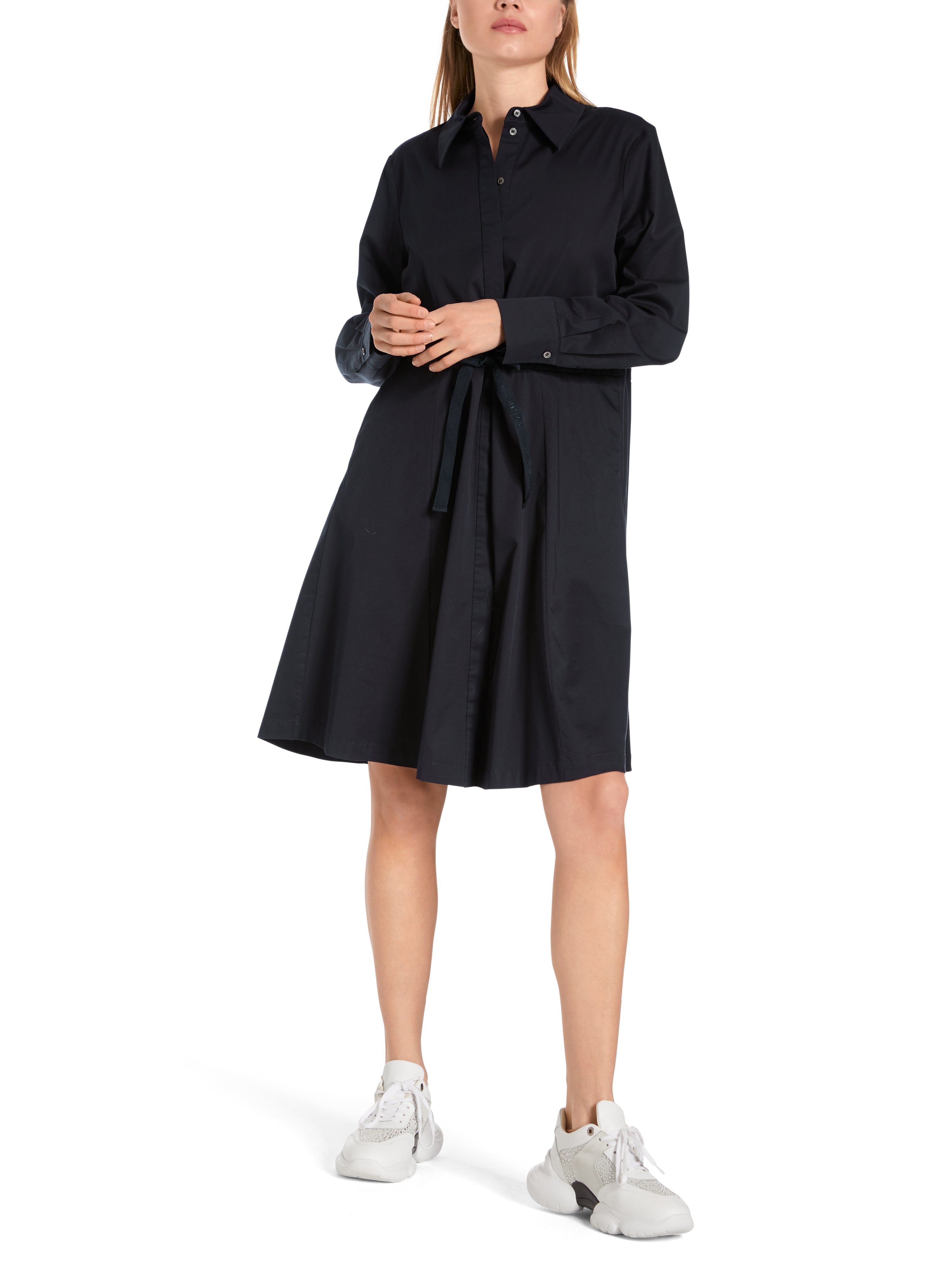 Marc Cain-Hemdblusenkleid mit Stoffgürtel-Kleider & Röcke-Black-Deal-Outlet-by-ARCHIVIST