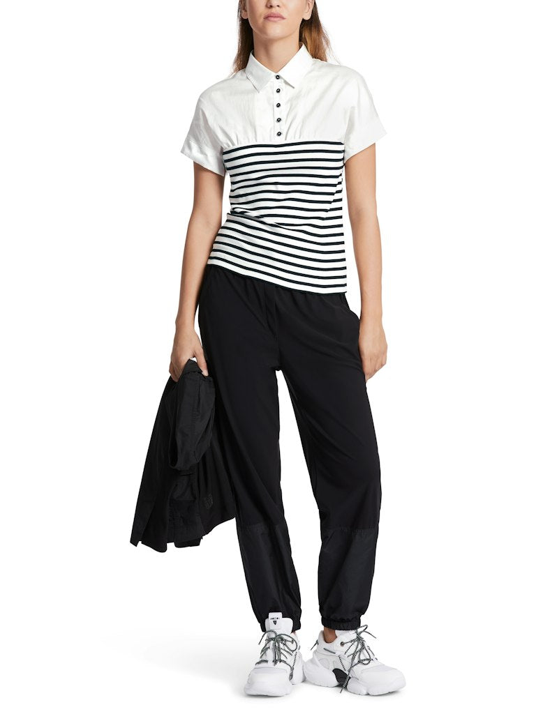 Bluse im Materialmix