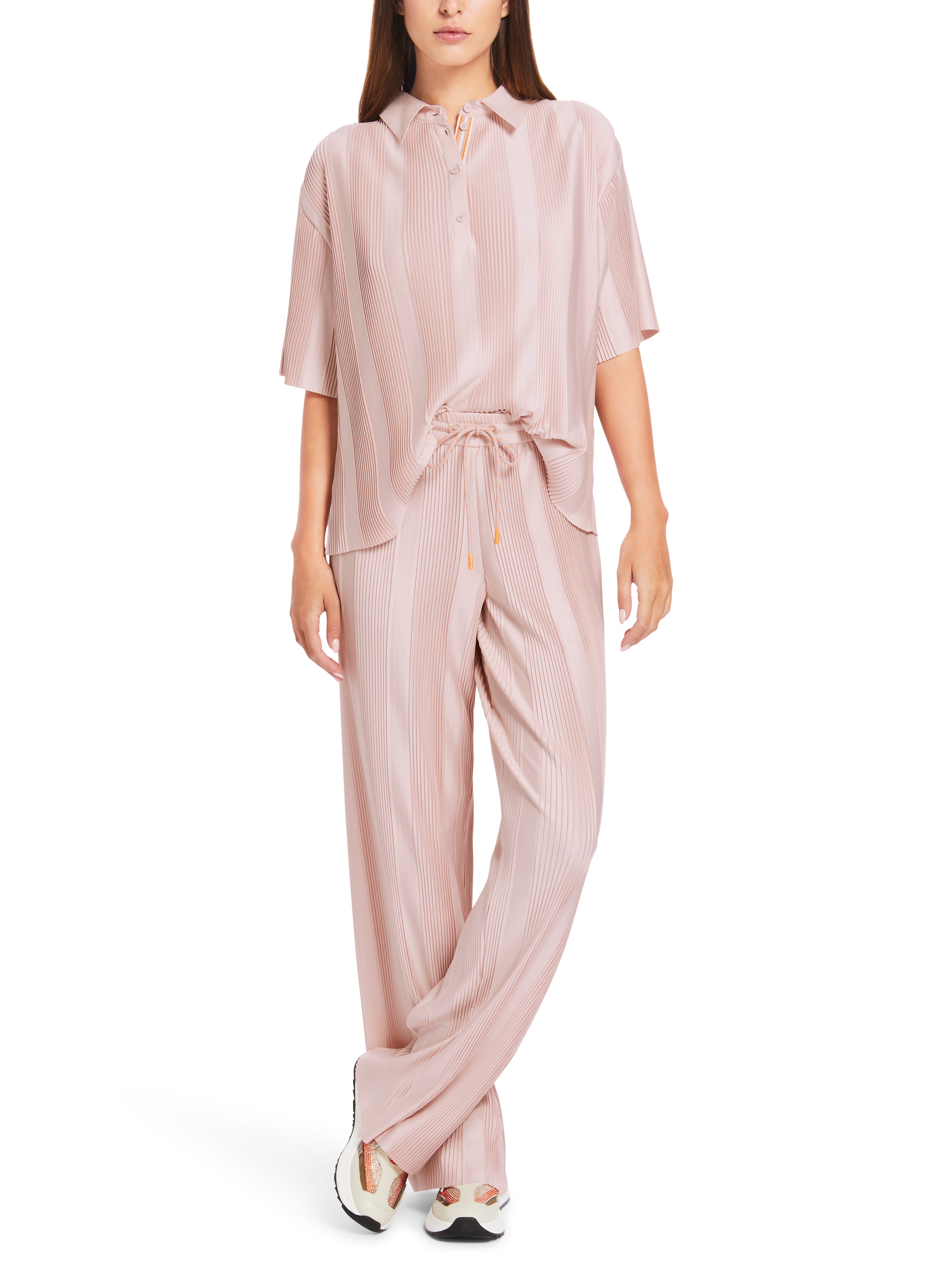 Marc Cain-Cropped Poloshirt mit Plissee-Shirts-Black-Deal-Outlet-by-ARCHIVIST