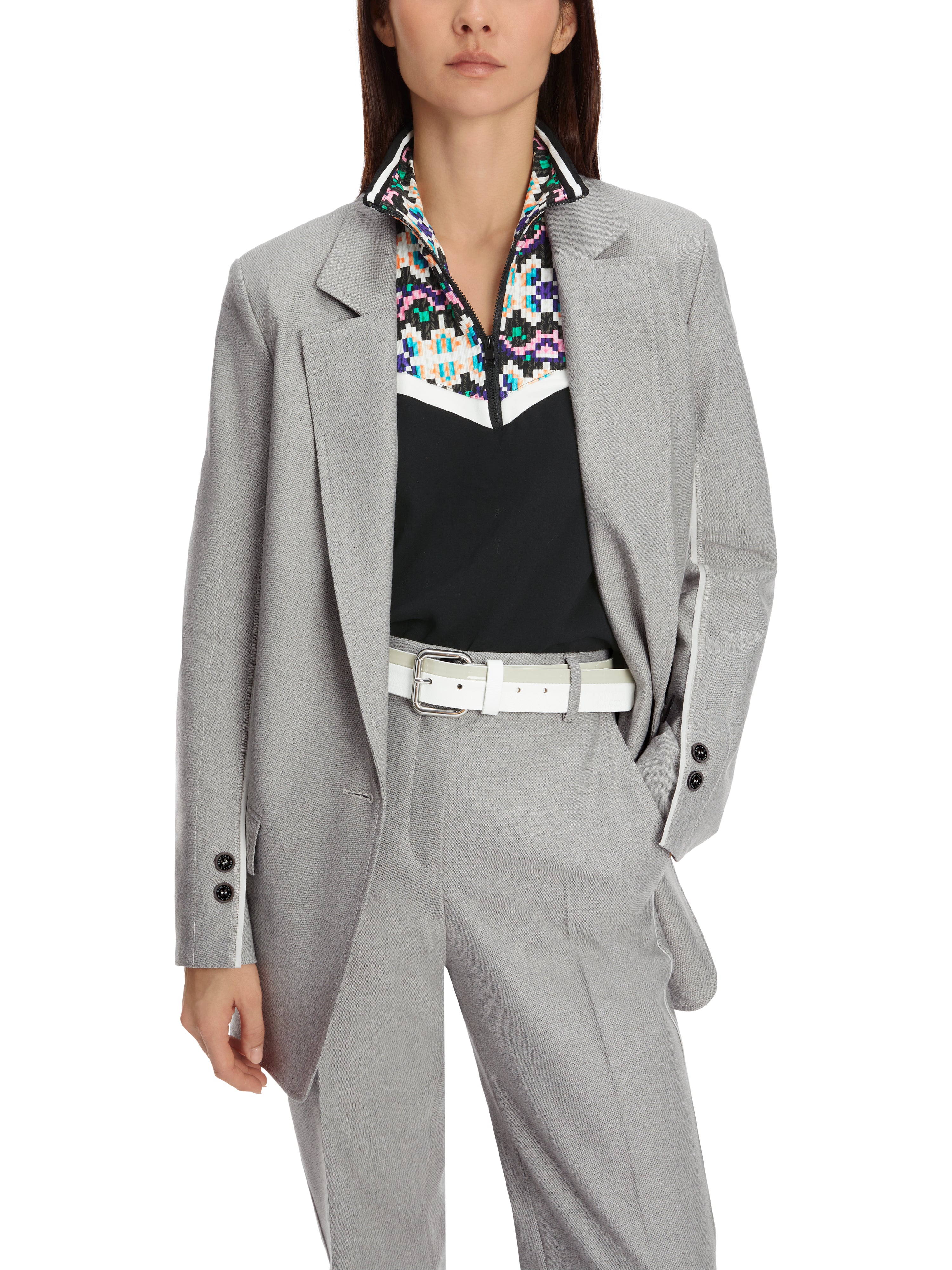 Marc Cain-Blazer mit Ziernähten-Jacken & Mäntel-Black-Deal-Outlet-by-ARCHIVIST