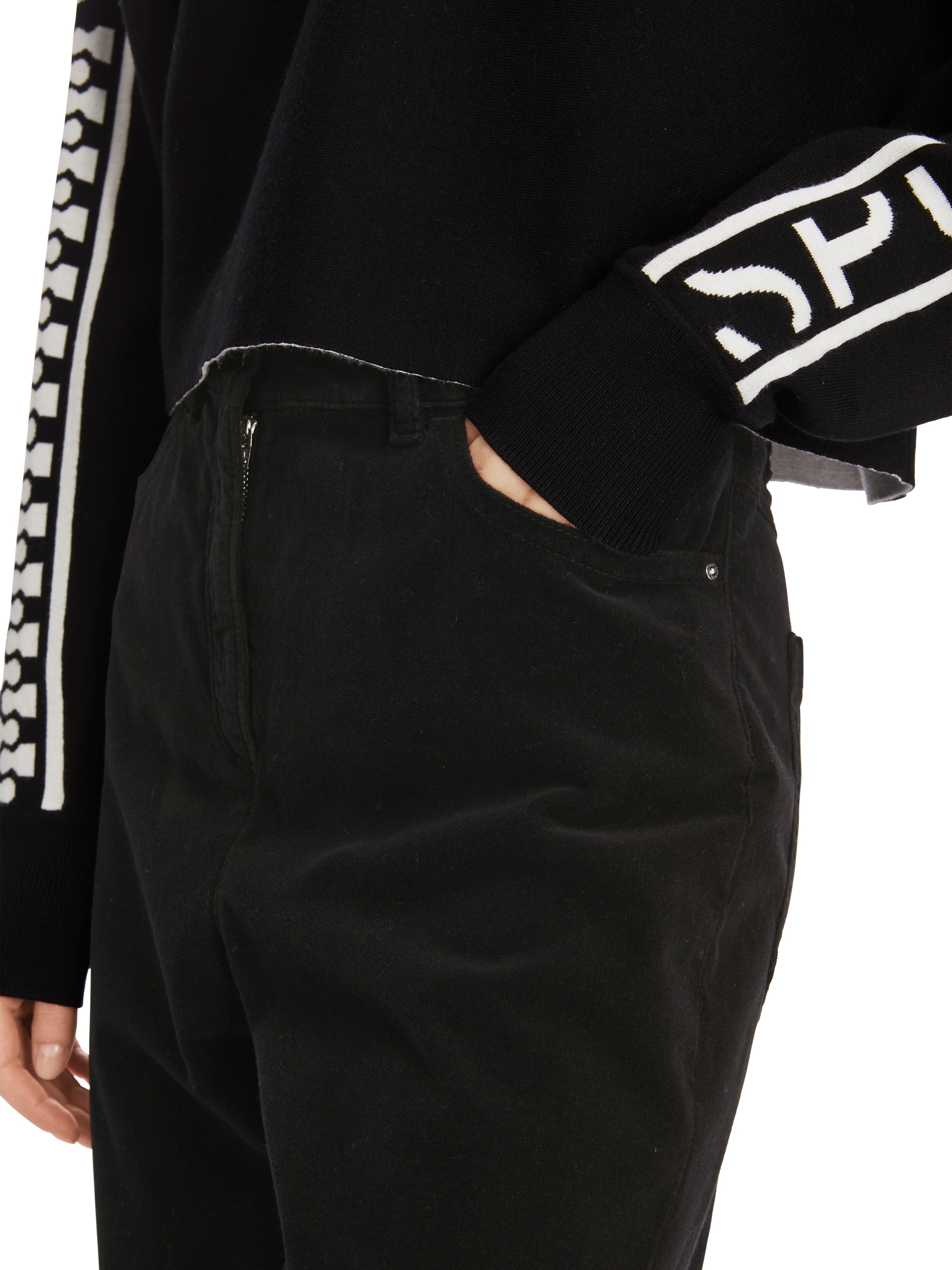 Marc Cain-Five-Pocket Jeans - Modell WYLIE-Hosen-Black-Deal-Outlet-by-ARCHIVIST