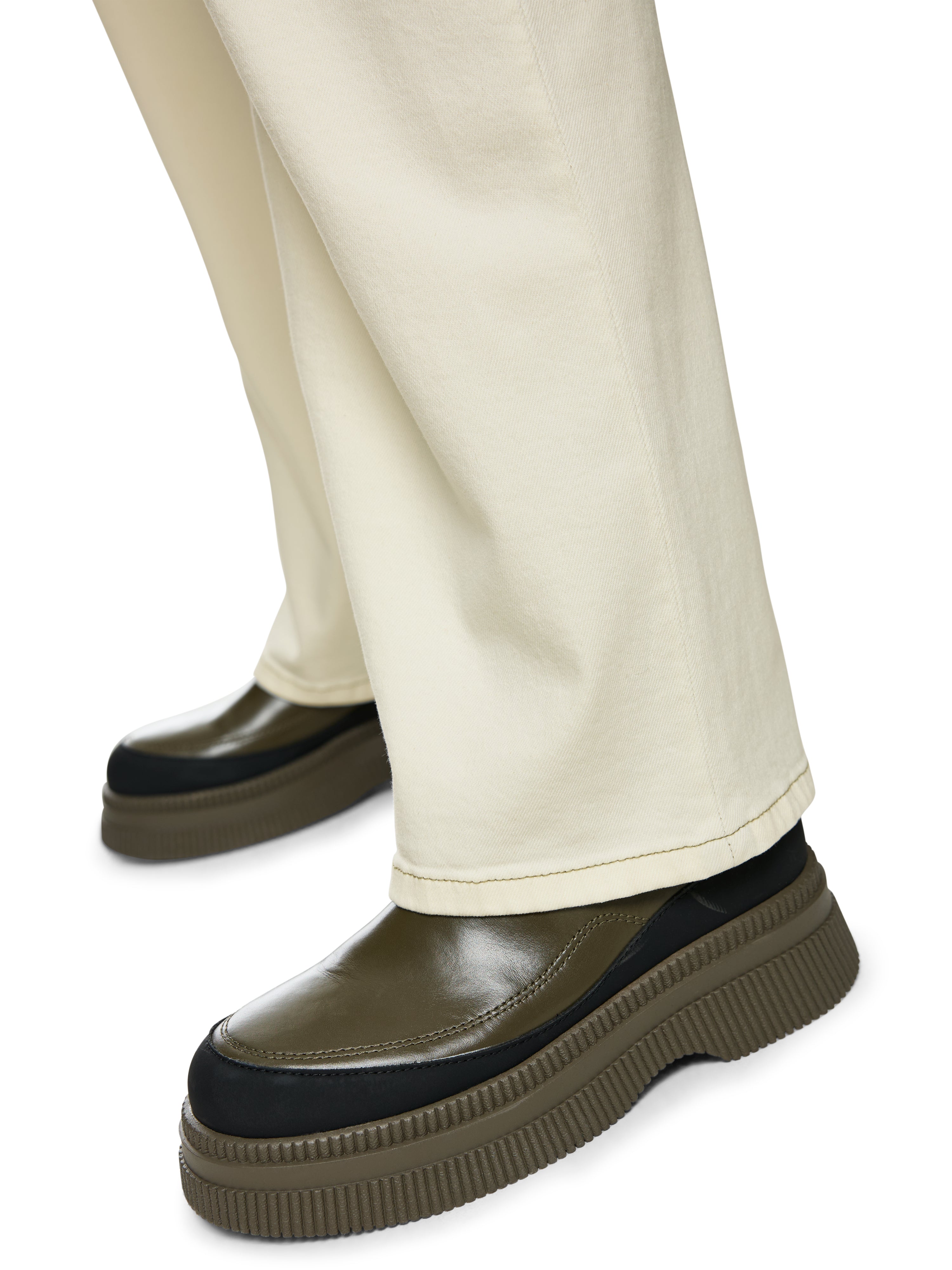 Jeans WIGAN mit Stickerei