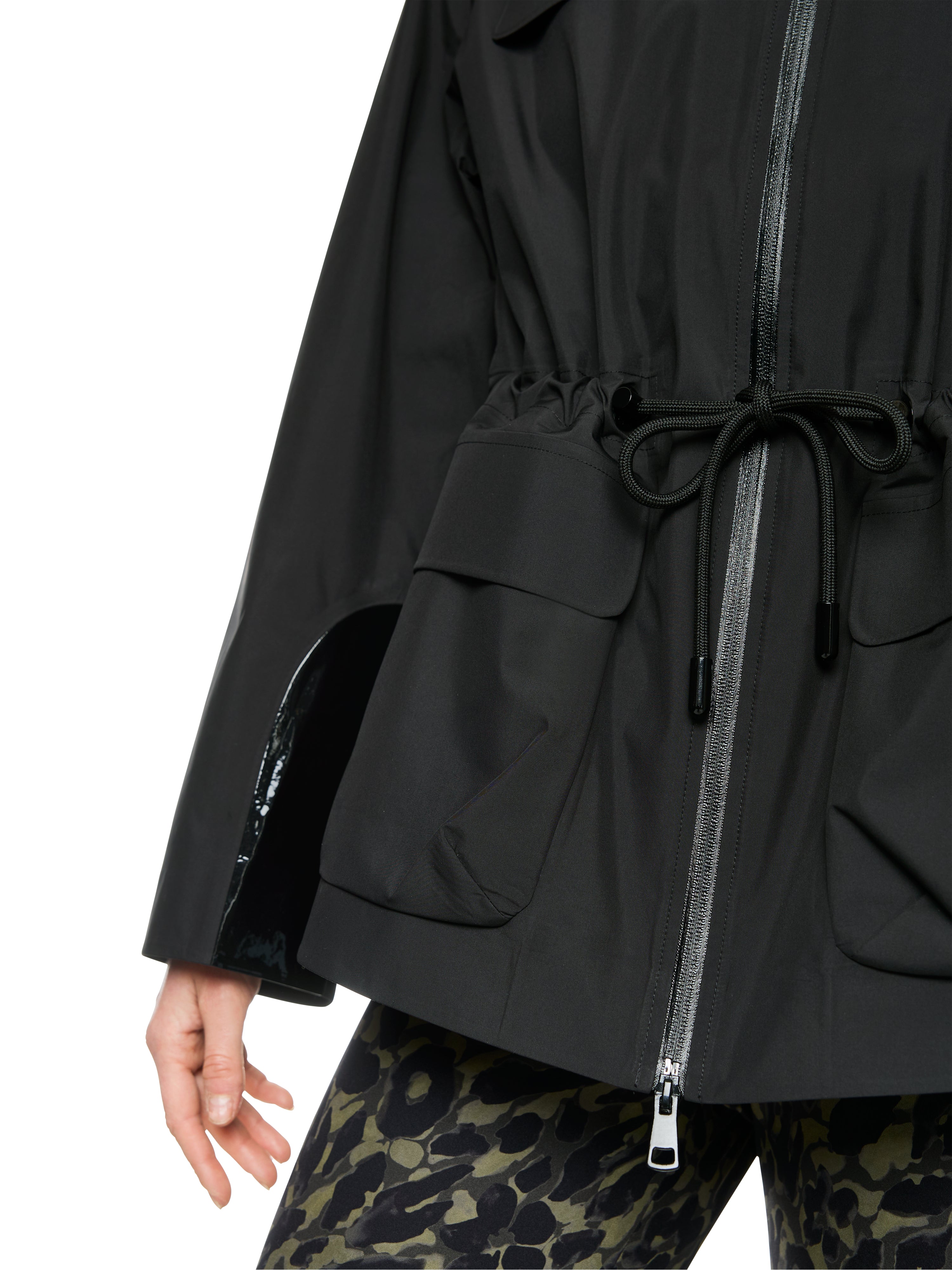 Outdoor Jacke mit Kordelzug