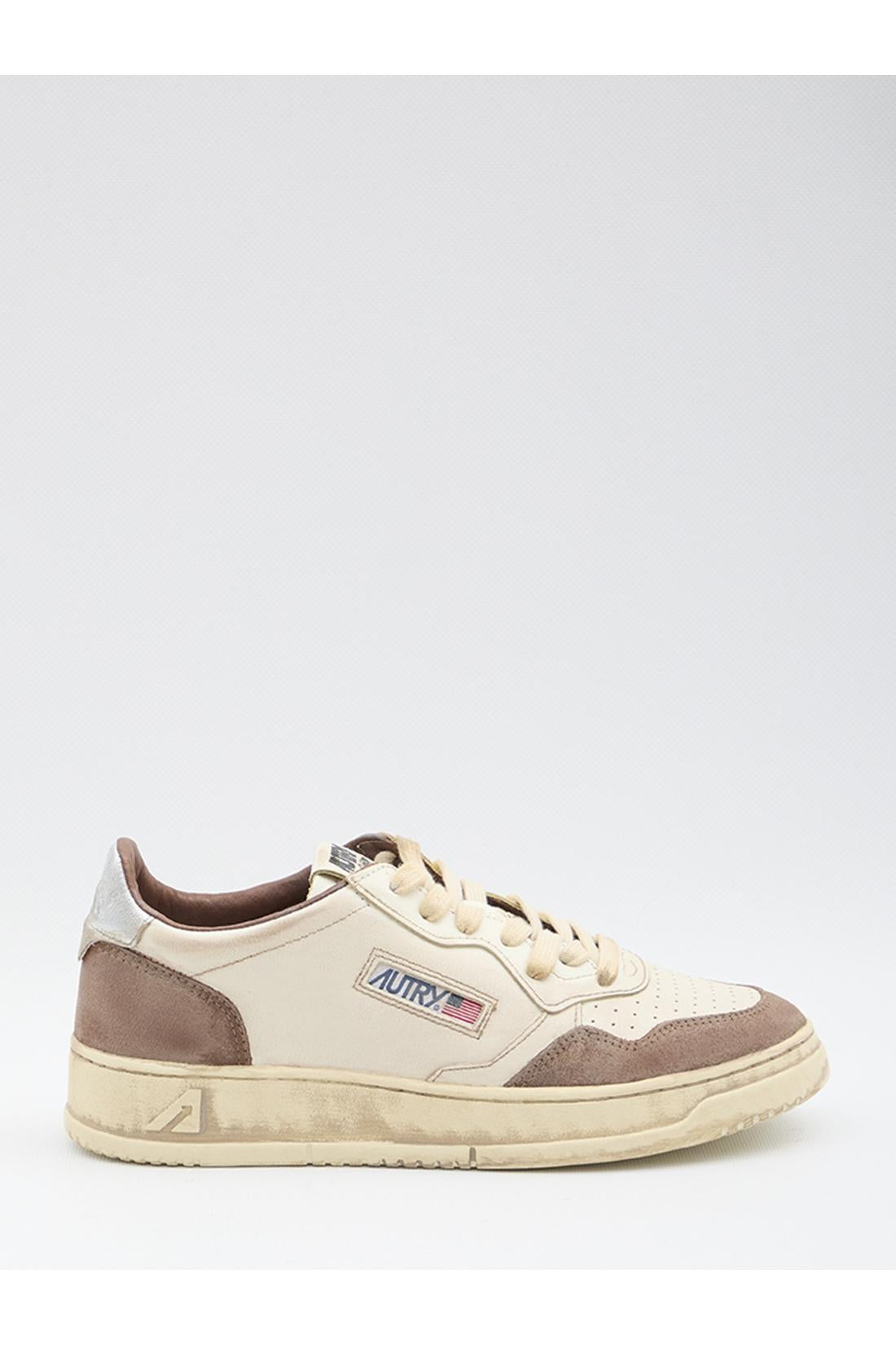 Autry-OUTLET-SALE-Medalist Low Super Vintage sneakers-ARCHIVIST