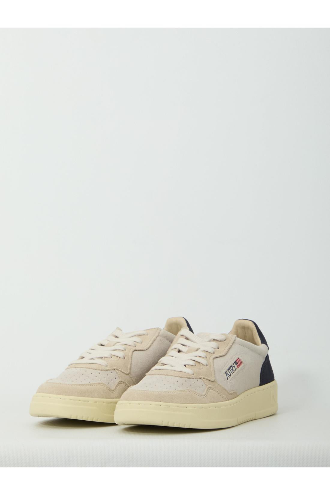 Autry-OUTLET-SALE-Medalist Low sneakers-ARCHIVIST