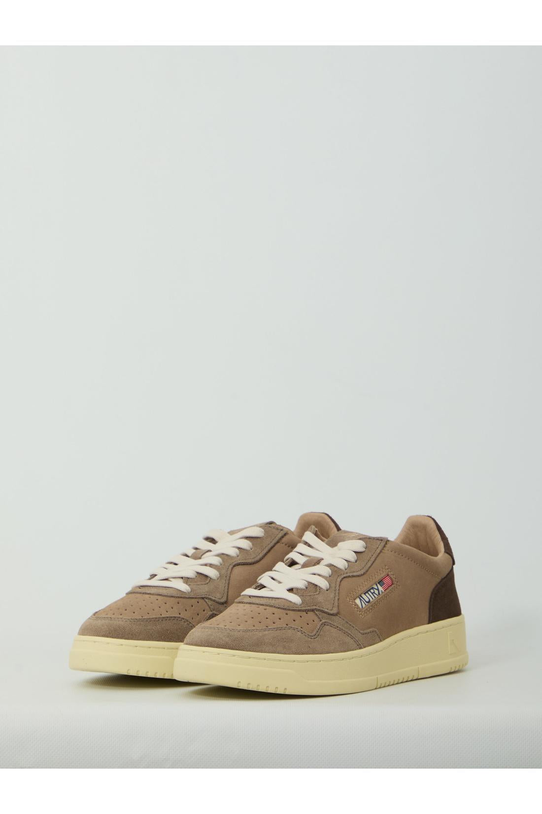 Autry-OUTLET-SALE-Medalist Low sneakers-ARCHIVIST