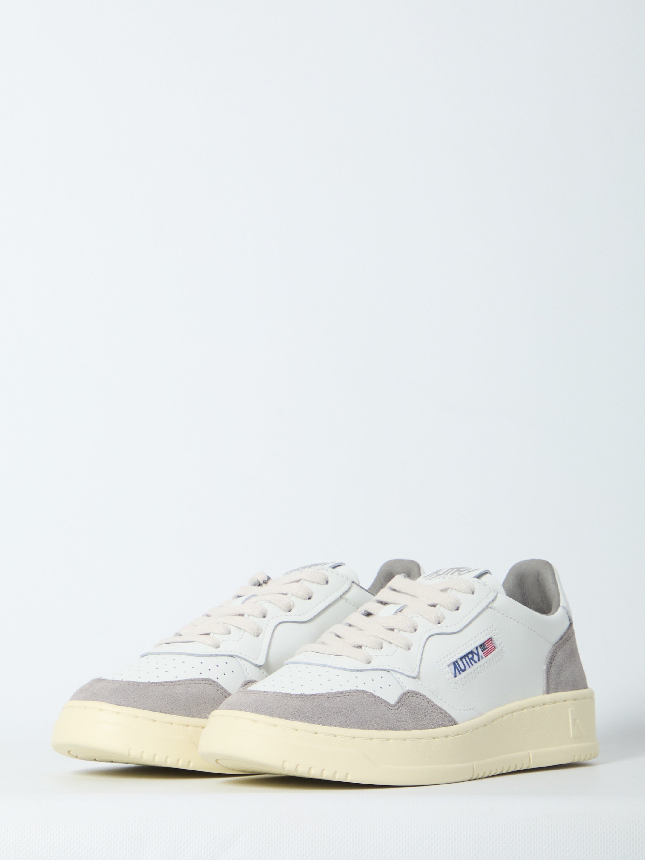 Autry-OUTLET-SALE-Medalist Low sneakers-ARCHIVIST