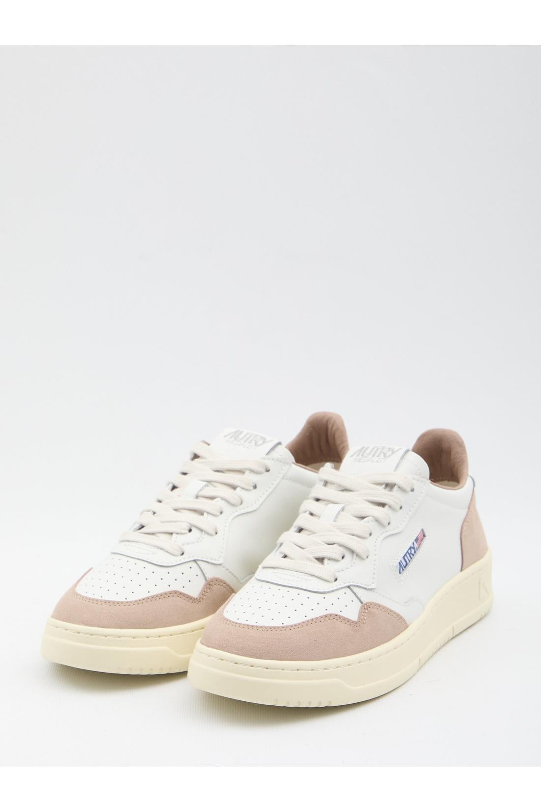 Autry-OUTLET-SALE-Medalist Low sneakers-ARCHIVIST