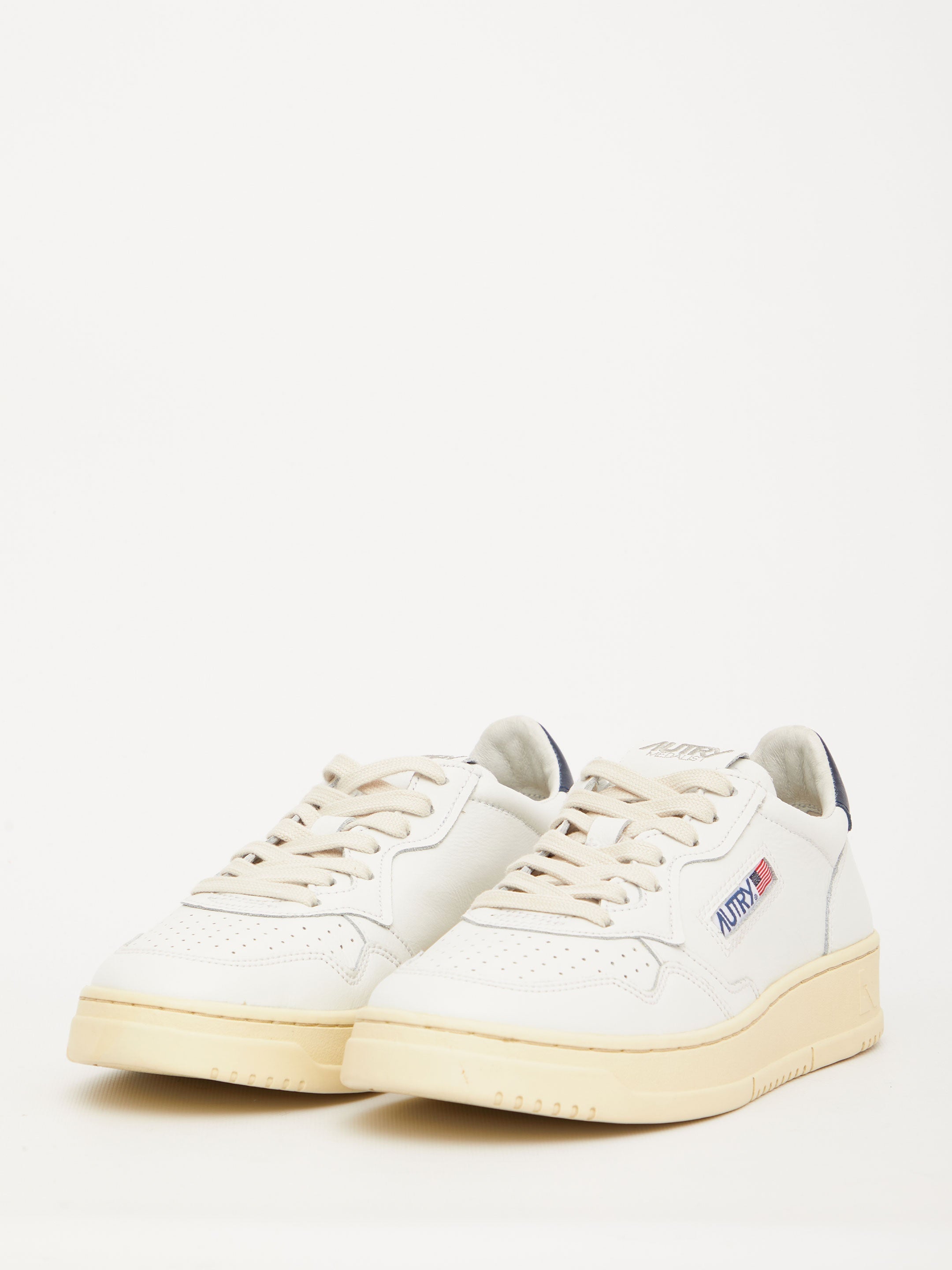 Autry-OUTLET-SALE-Medalist Low sneakers-ARCHIVIST