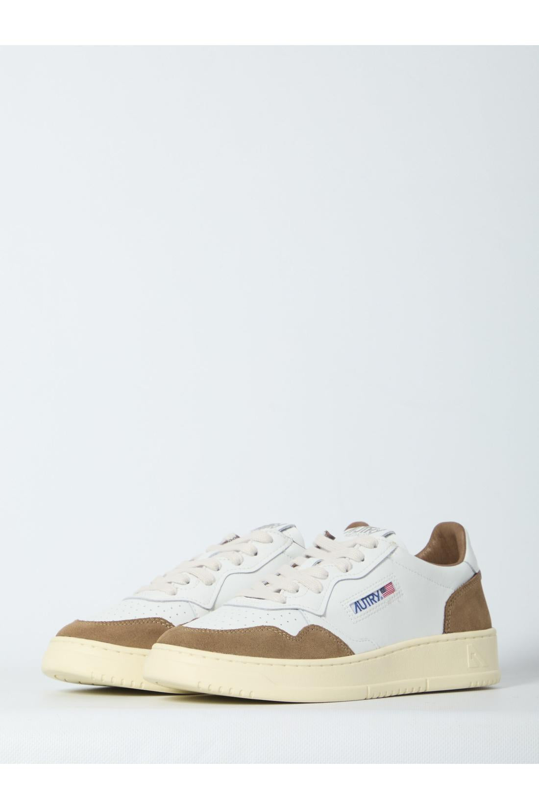 Autry-OUTLET-SALE-Medalist Low sneakers-ARCHIVIST