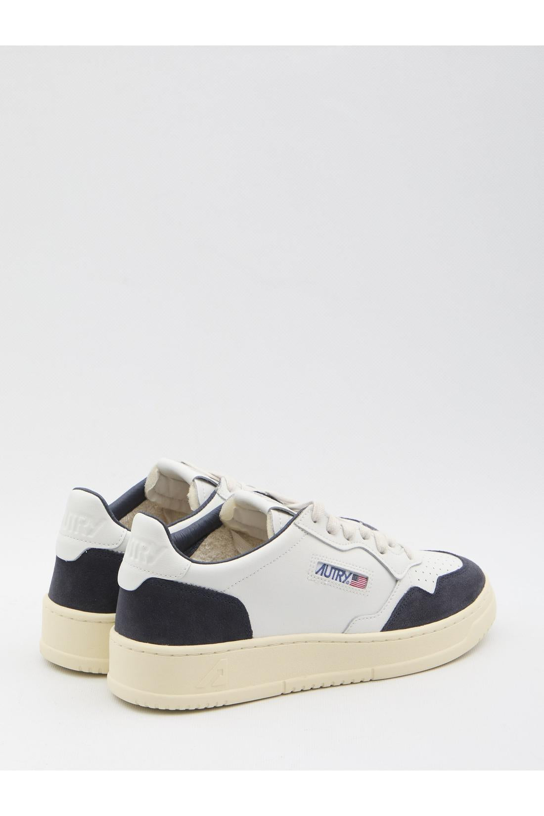 Autry-OUTLET-SALE-Medalist Low sneakers-ARCHIVIST