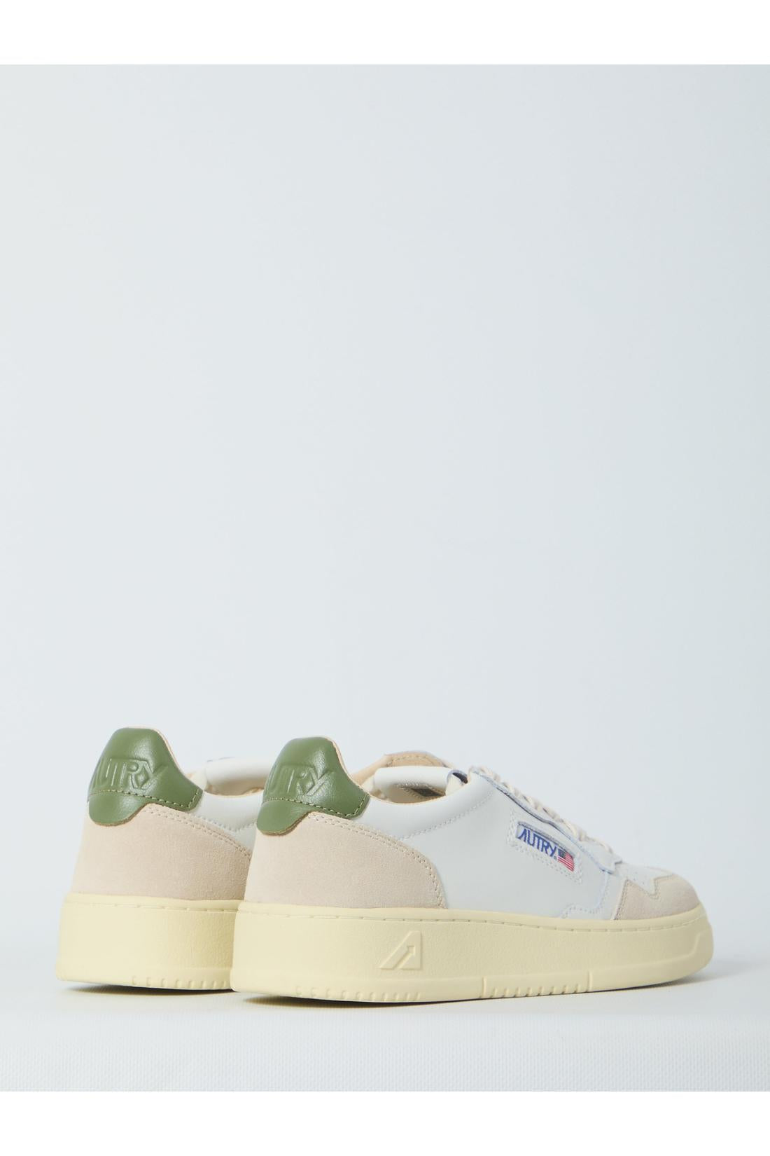 Autry-OUTLET-SALE-Medalist Low sneakers-ARCHIVIST