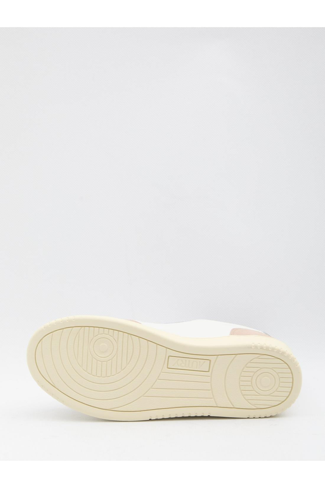 Autry-OUTLET-SALE-Medalist Low sneakers-ARCHIVIST