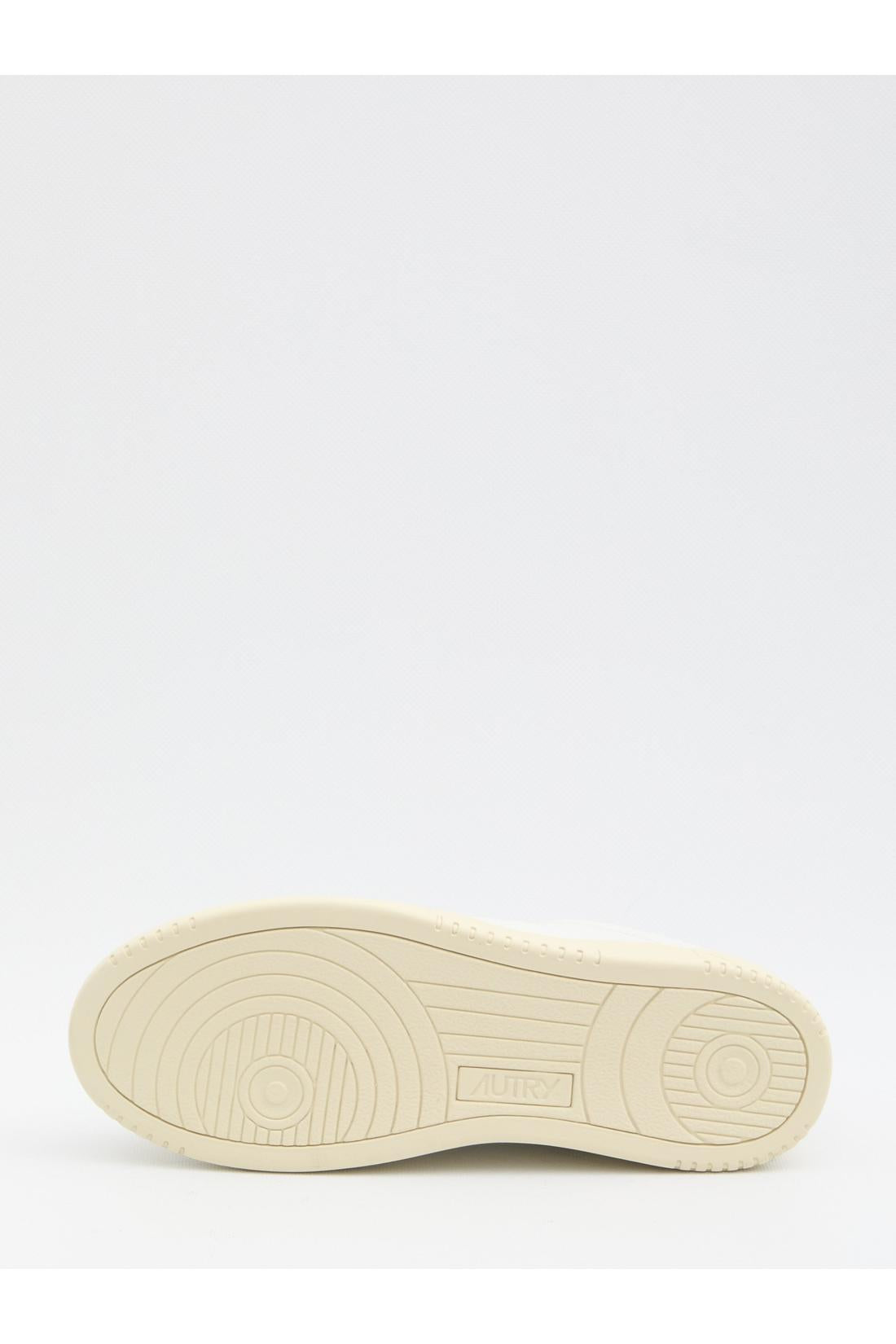 Autry-OUTLET-SALE-Medalist Low sneakers-ARCHIVIST